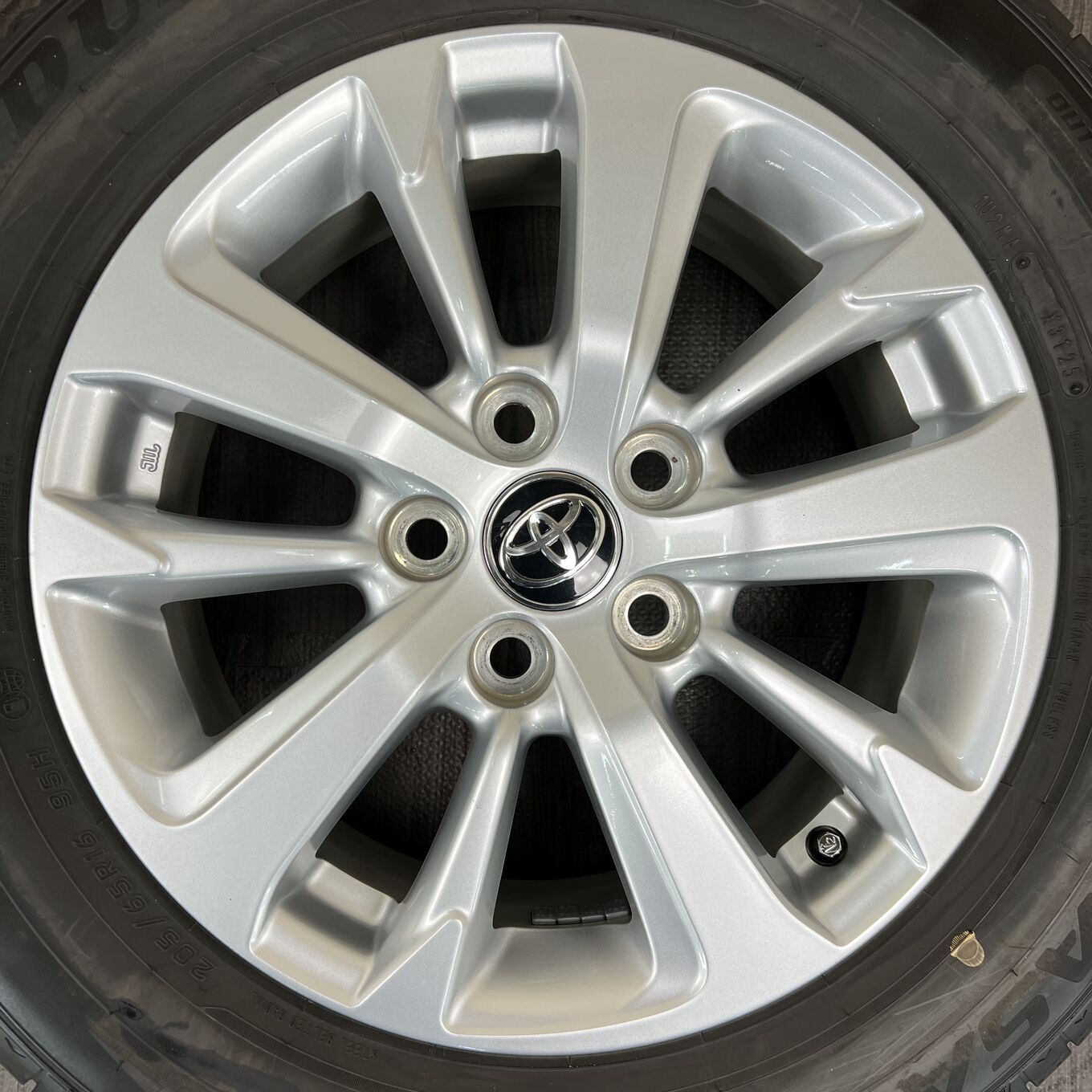 Dunlop YARIS CROSS 205/65 R16, фото 3