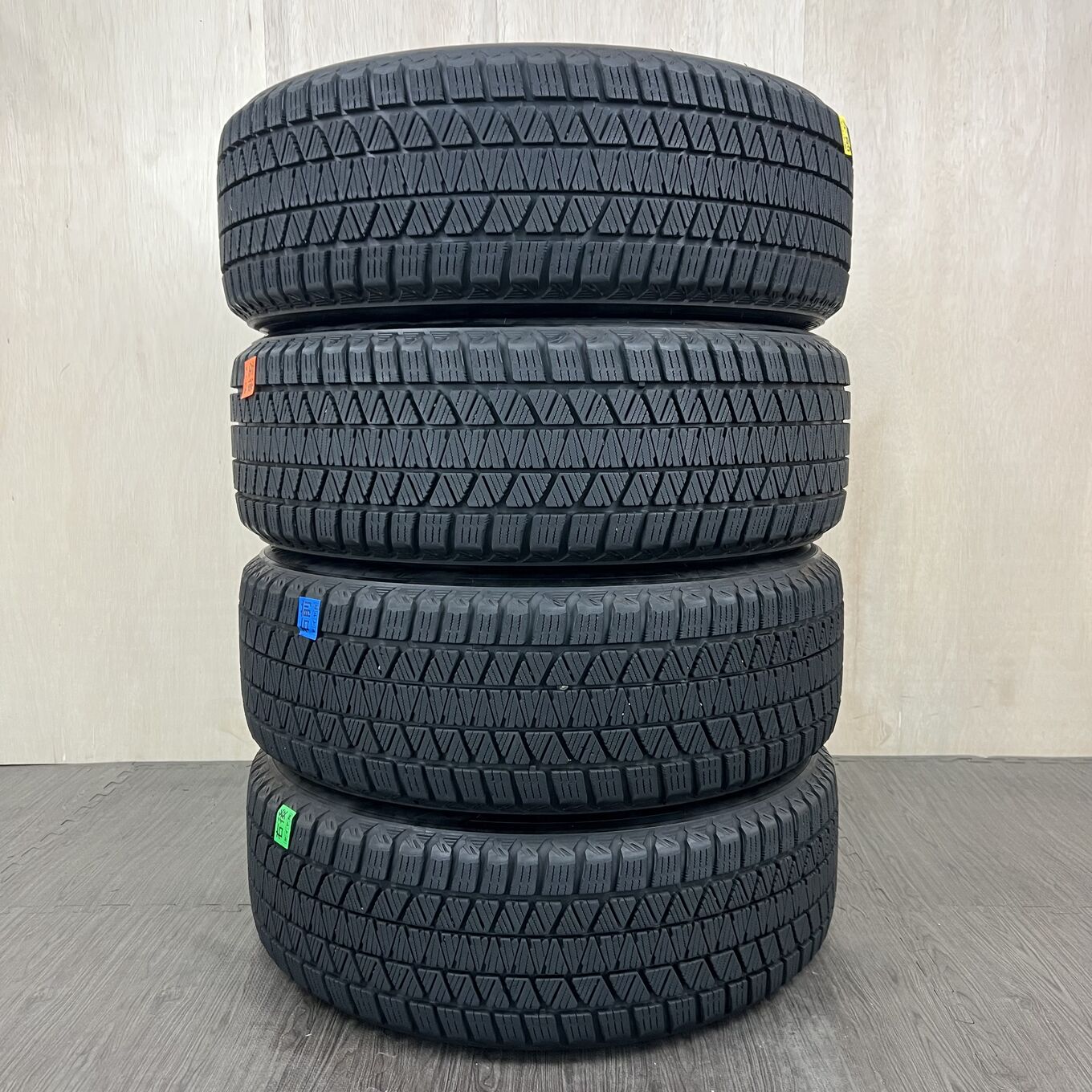 225/55 R19 Bridgestone BLIZZAK DM-V3 — 32 200 ¥/комплект