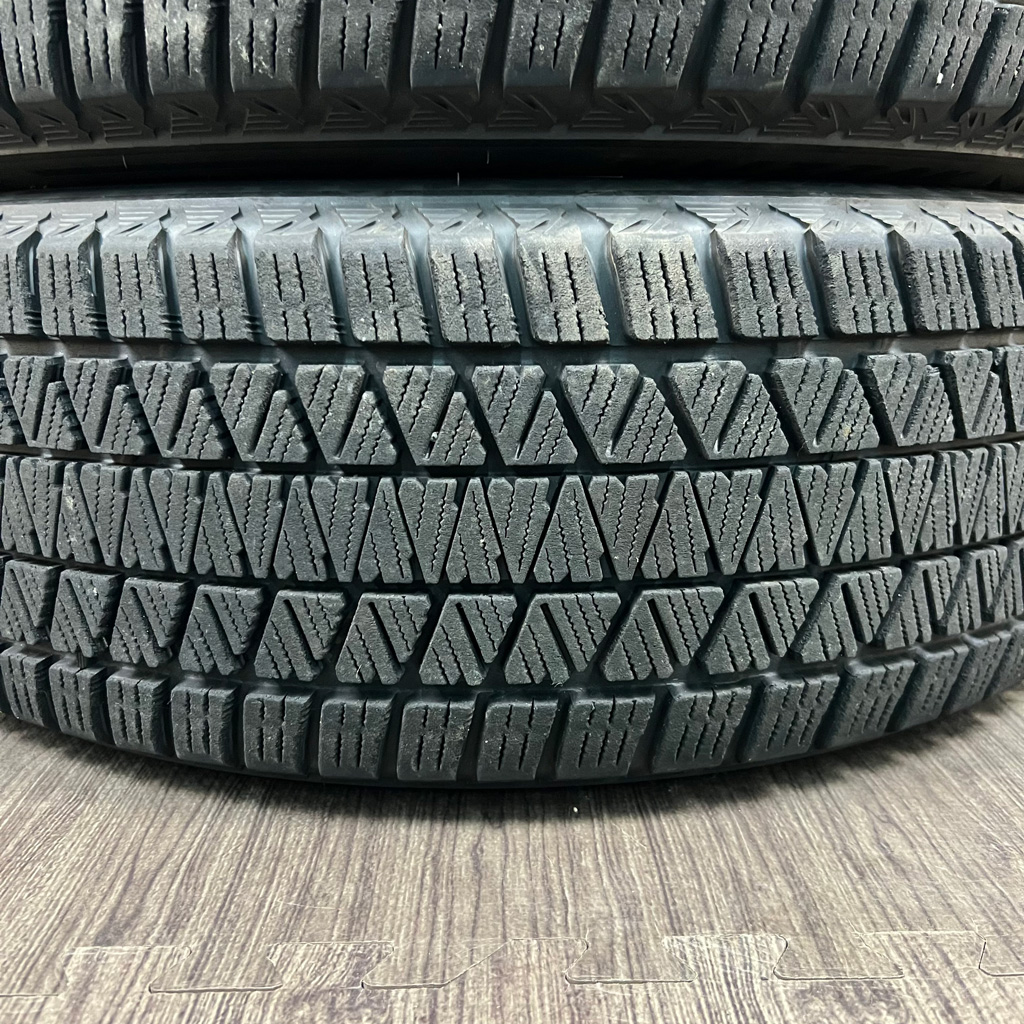 Bridgestone BLIZZAK DM-V3 225/60 R18, фото 2