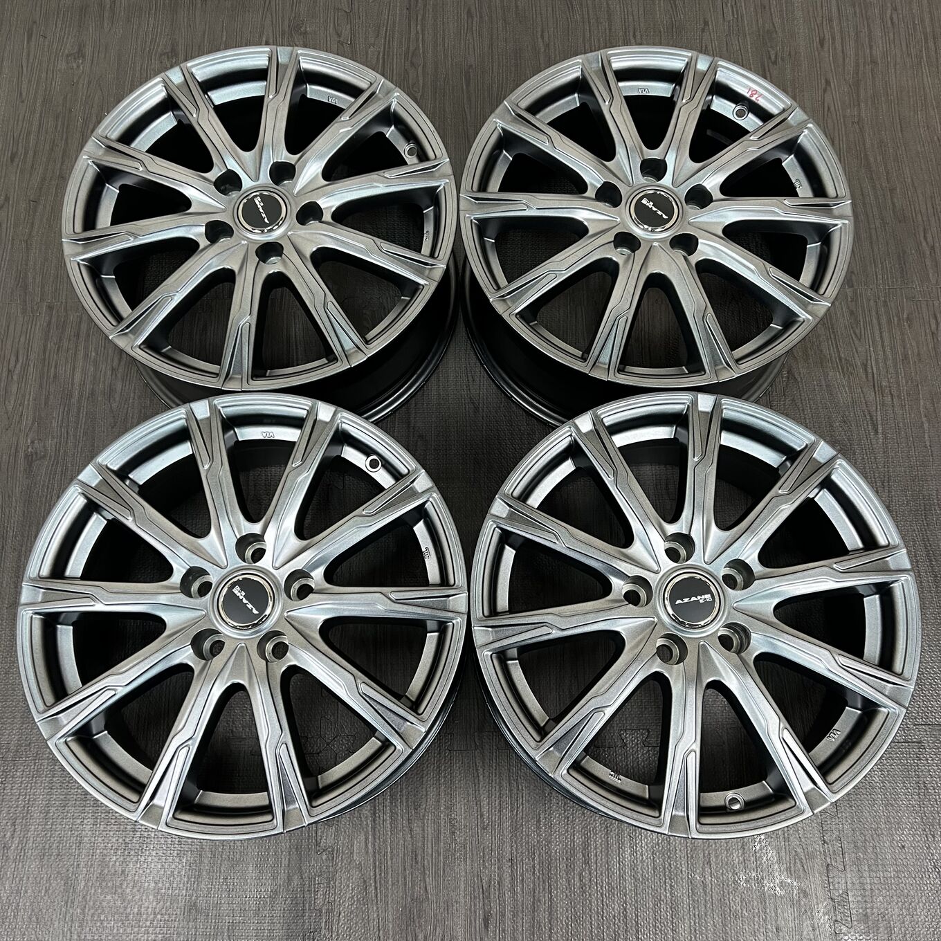 BLIZZAK VRX2 R17 7J ET38 5x114.3, фото 6
