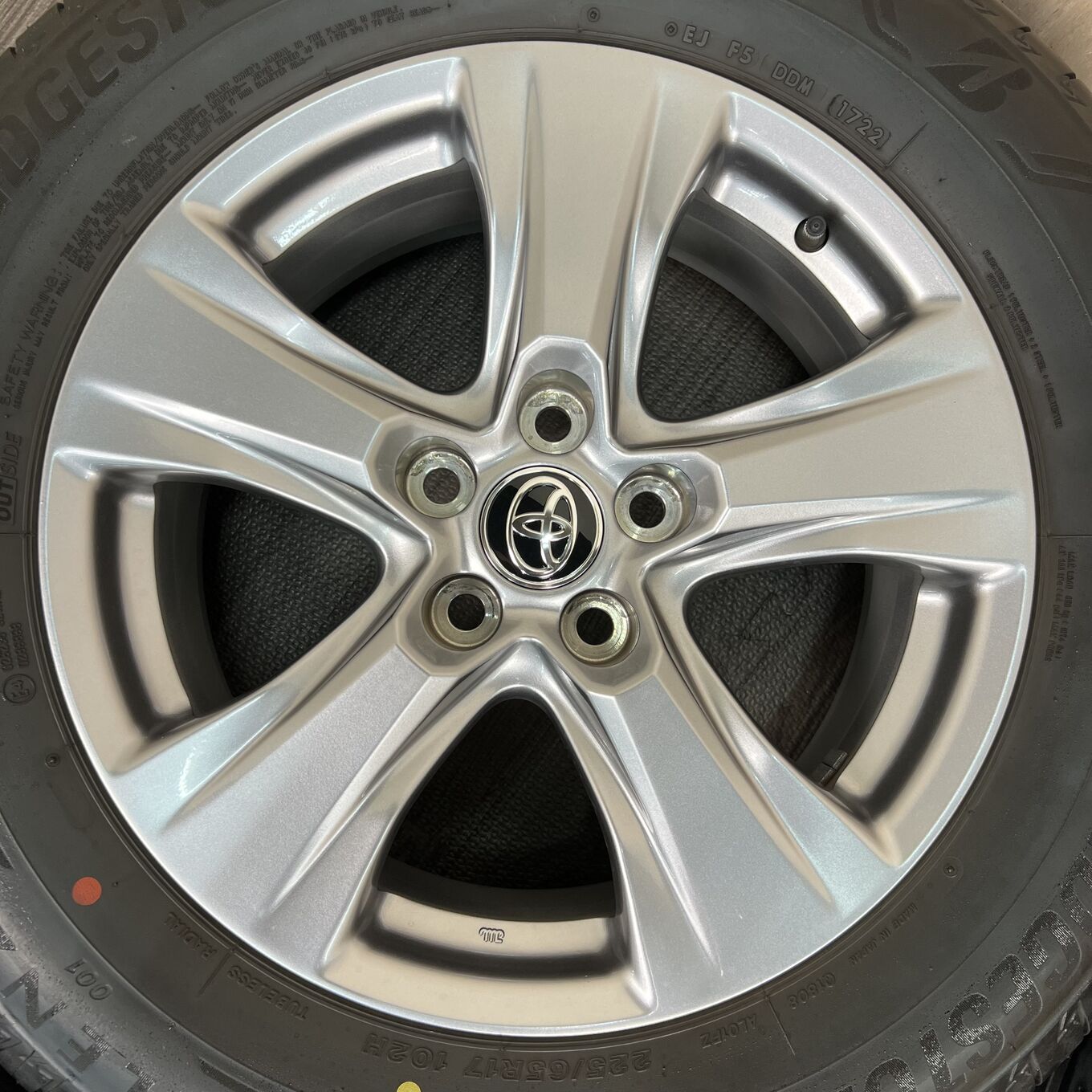 Toyo RAV4 R17 7J ET35 5x114.3, фото 4