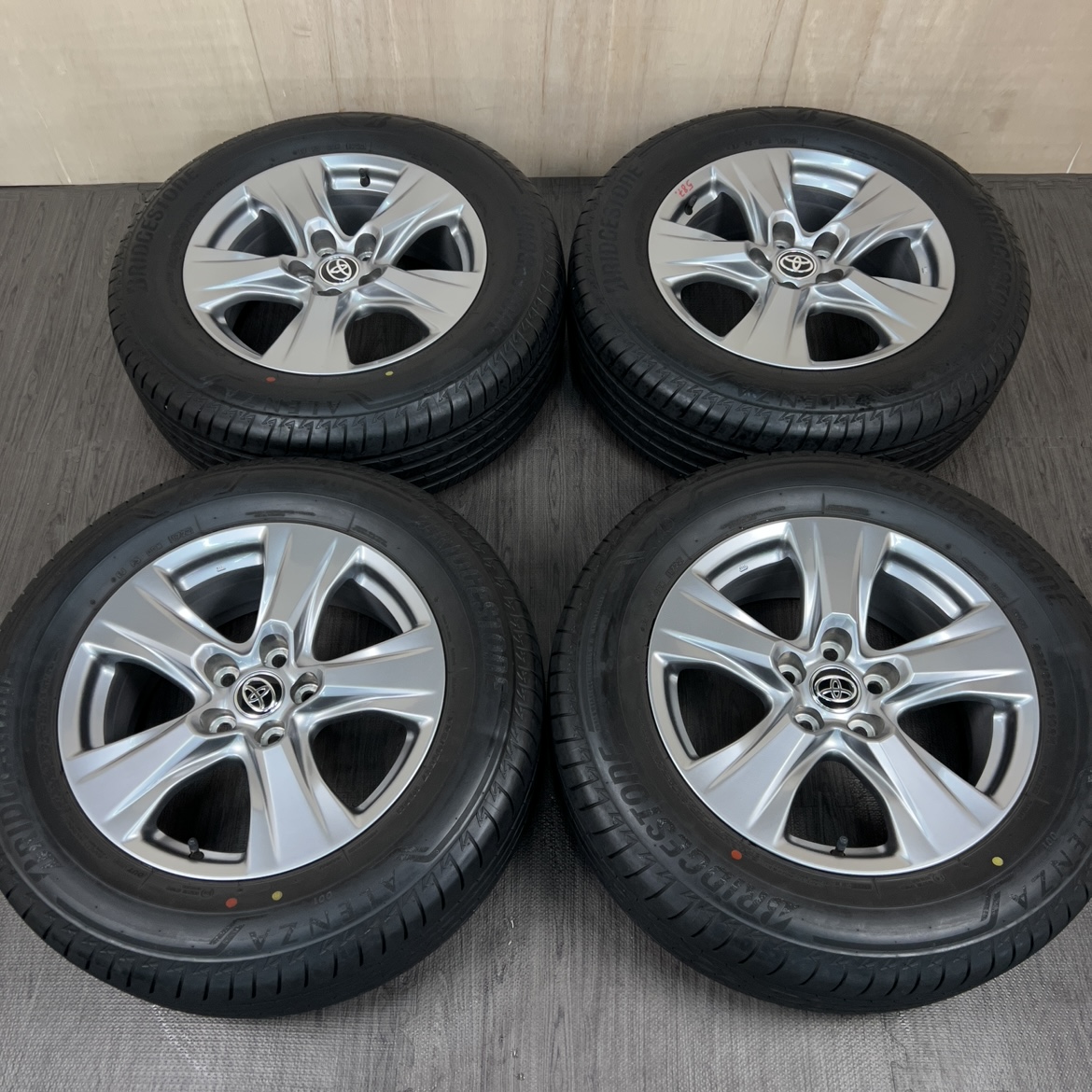 Toyo RAV4 R17 7J ET35 5x114.3, фото 6