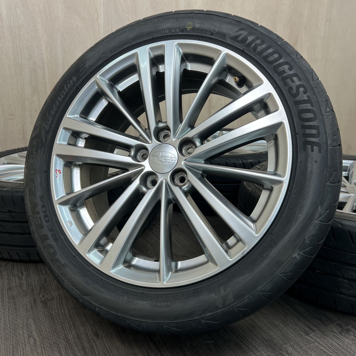 R17 7J ET48 5x100 — 29 800 ¥/комплект