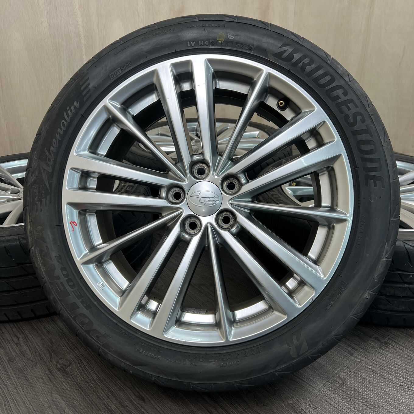 Bridgestone POTENZA RE004 205/50 R17, фото 6
