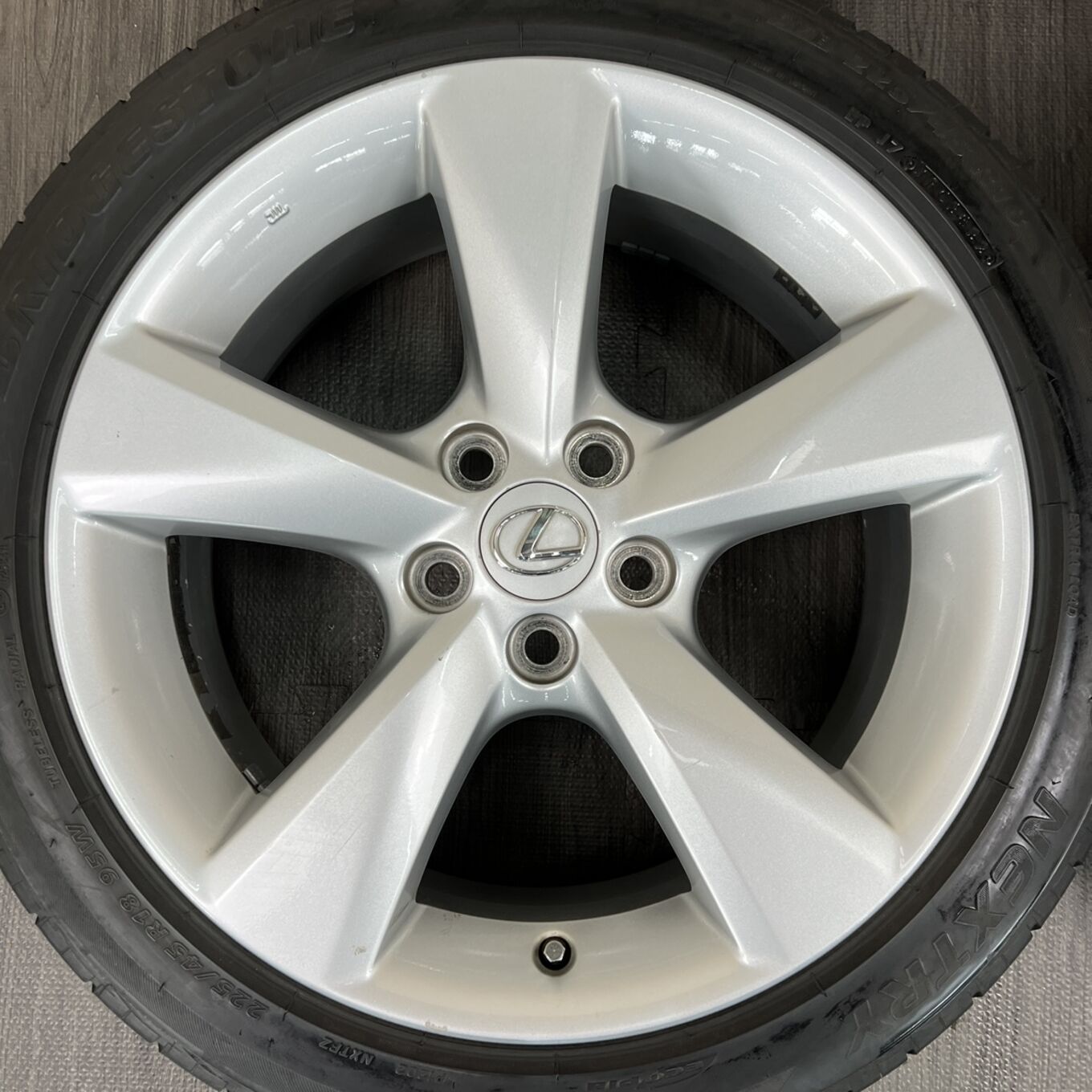 Bridgestone RX 225/45 R18, фото 5