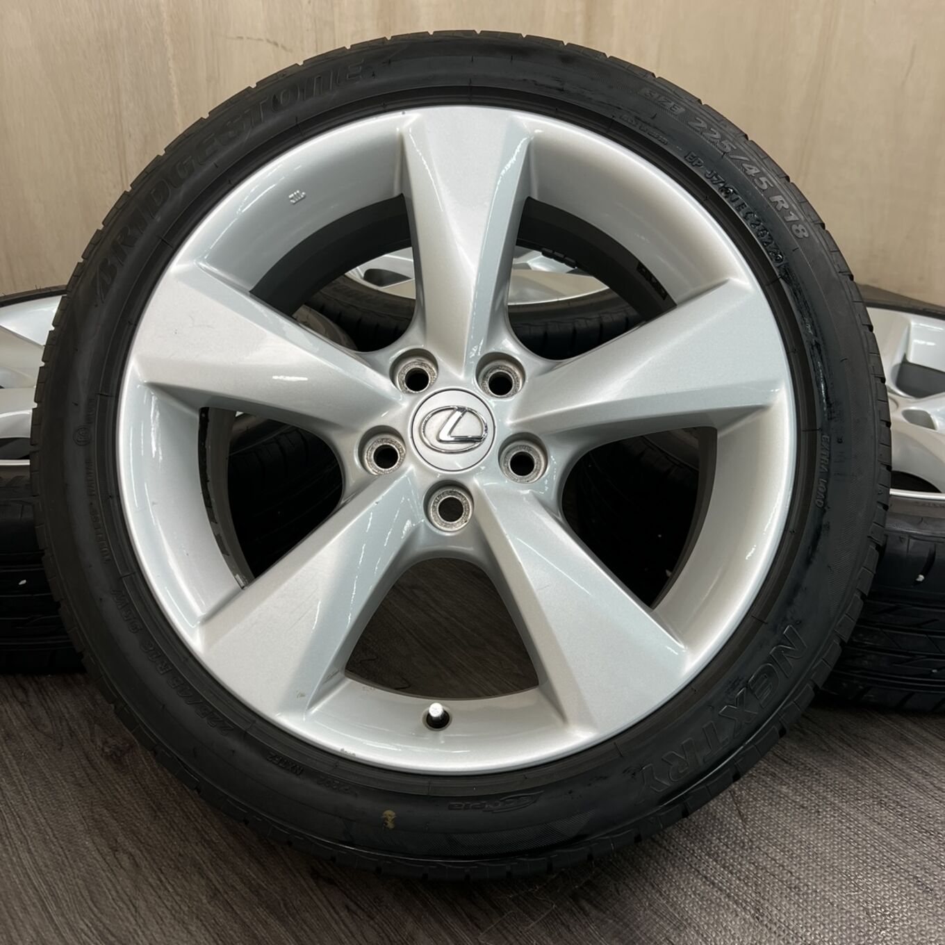 Bridgestone RX 225/45 R18, фото 6