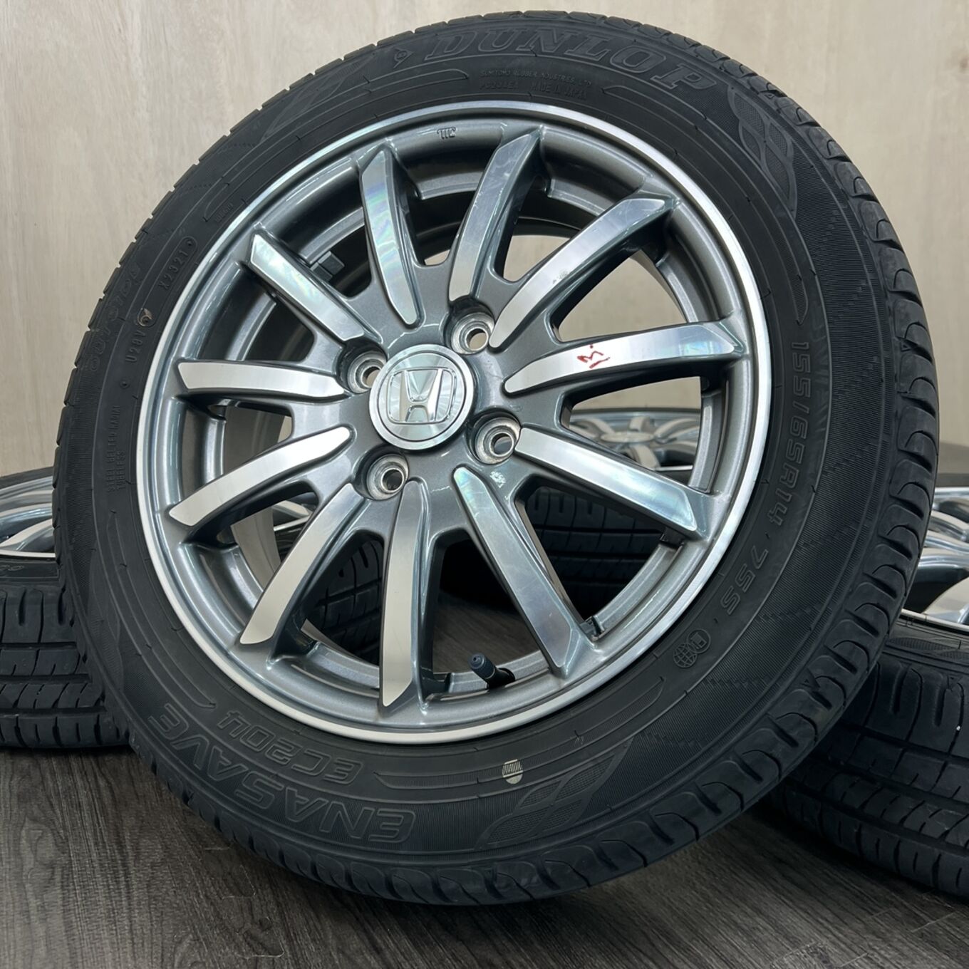 Б/У колесо в сборе 155/65 R14 Dunlop NWGN, артикул 593S020925