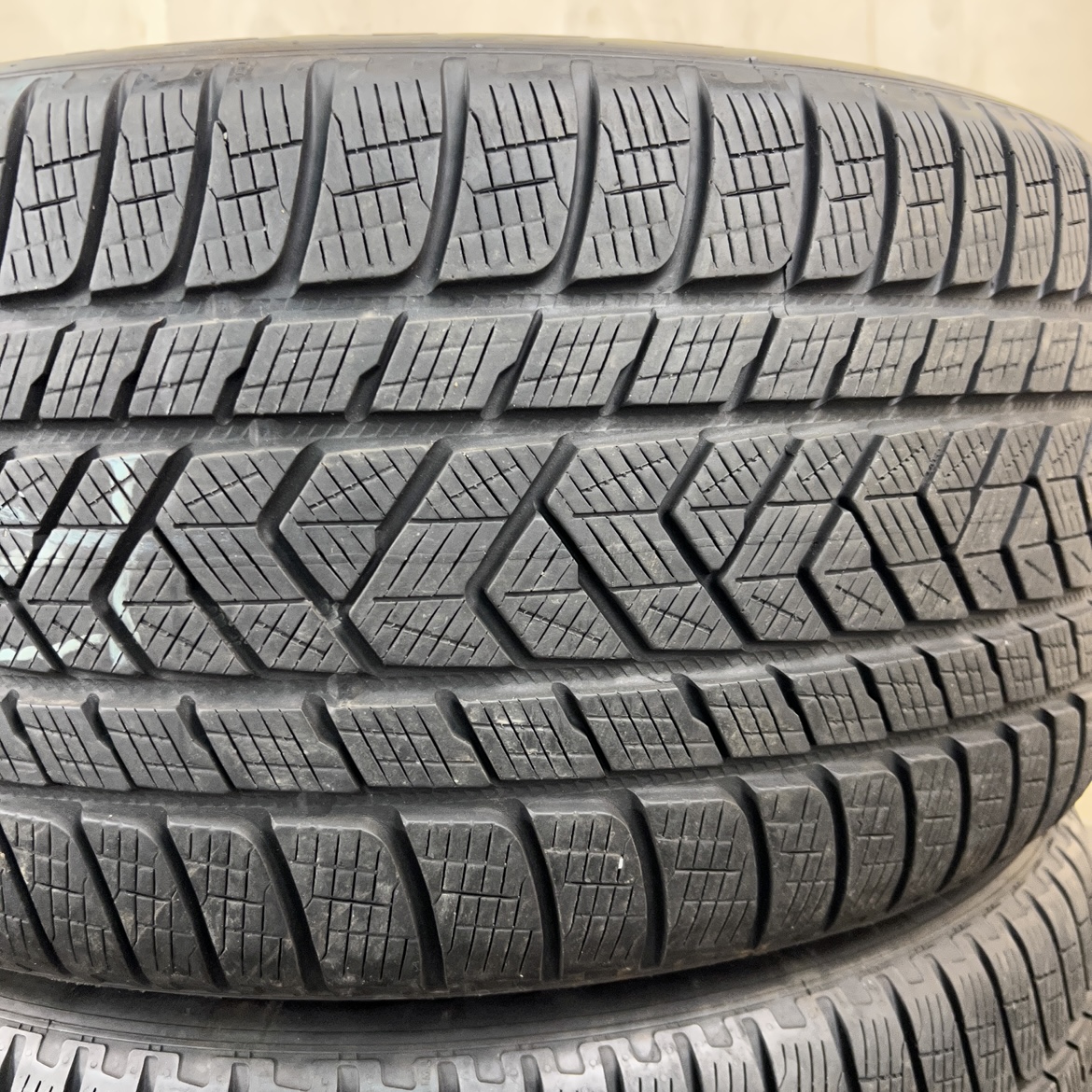 Pirelli SCROPION 275/45 R20, фото 4