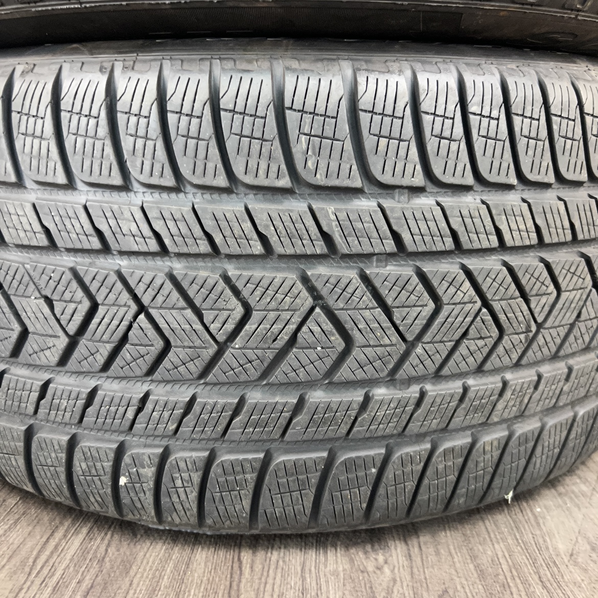 Pirelli SCROPION 275/45 R20, фото 5