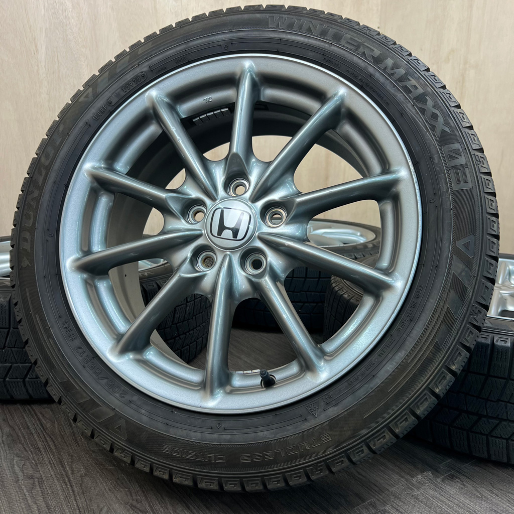205/55 R17 Dunlop WINTERMAXX WM03 — 37 200 ¥/комплект