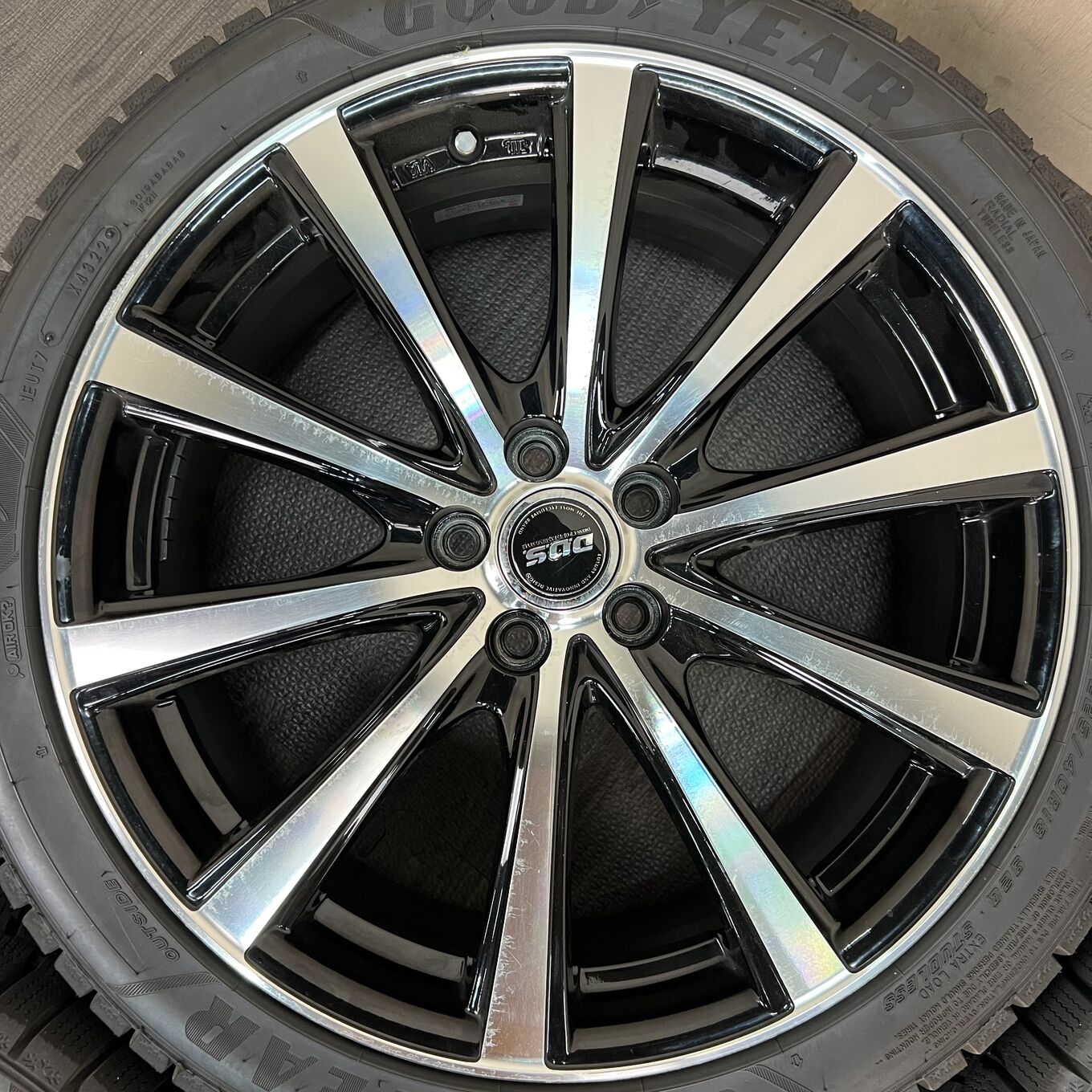 Goodyear ICE NAVI 8 225/40 R18, фото 4