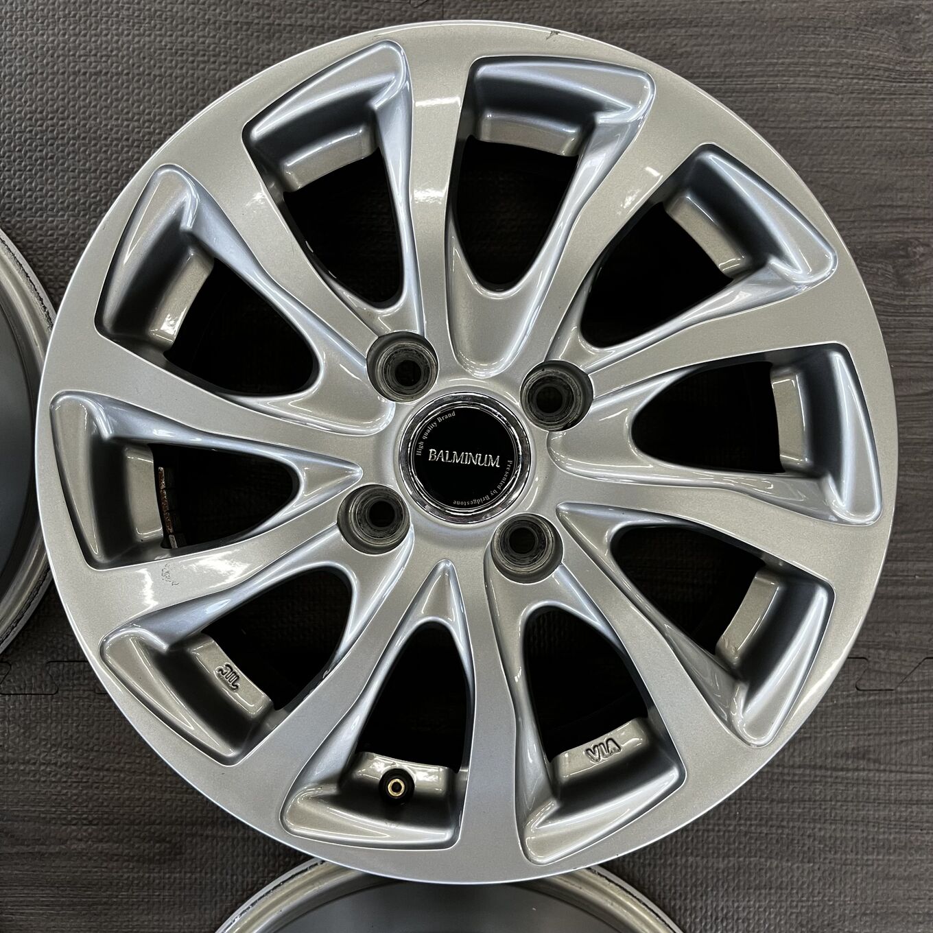 Bridgestone BALMINUM R14 5.5J ET39 4x100, фото 4