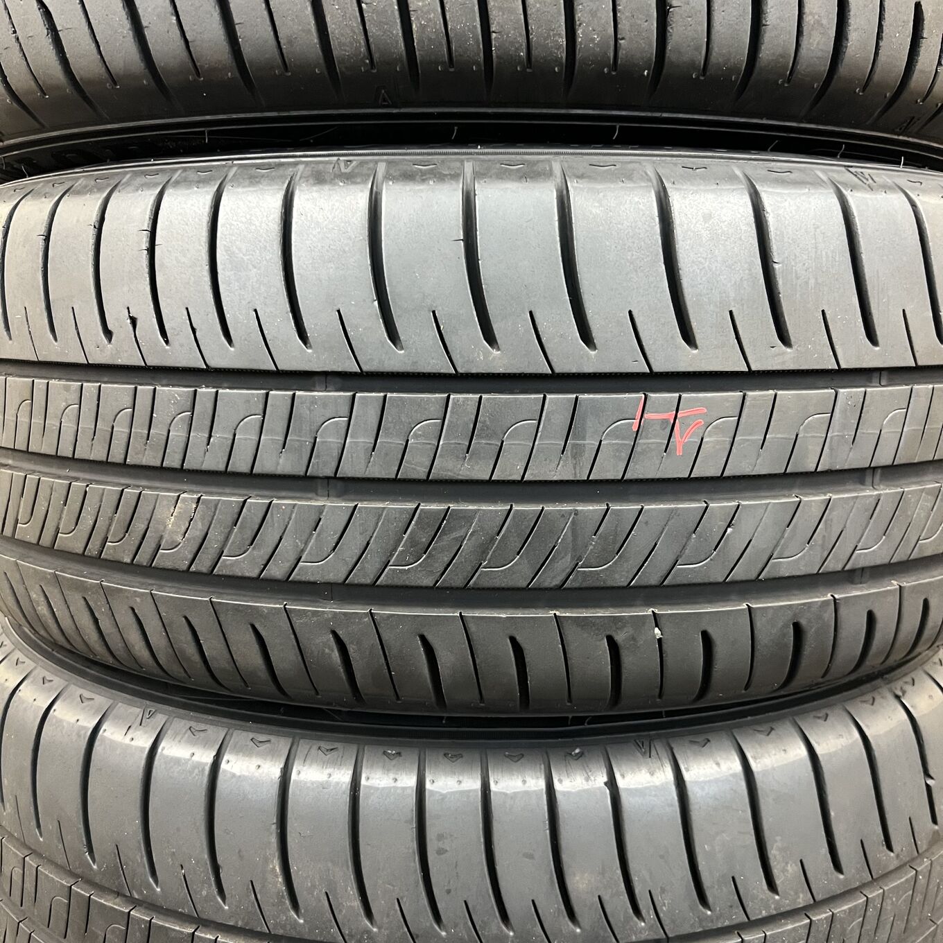 Dunlop ENASAVE RV505 215/55 R17, фото 4