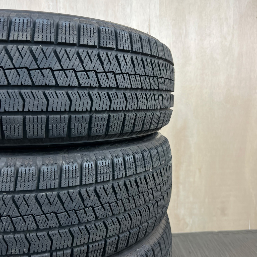 Bridgestone BLIZZAK VRX2 225/60 R17, фото 4