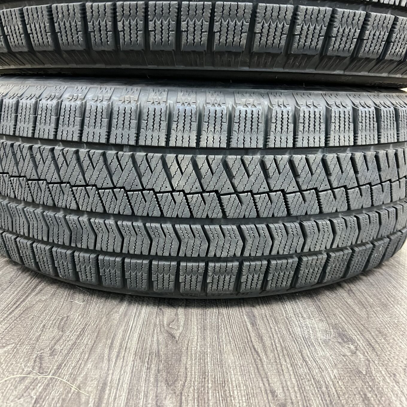 Bridgestone BLIZZAK VRX2 225/60 R17, фото 5