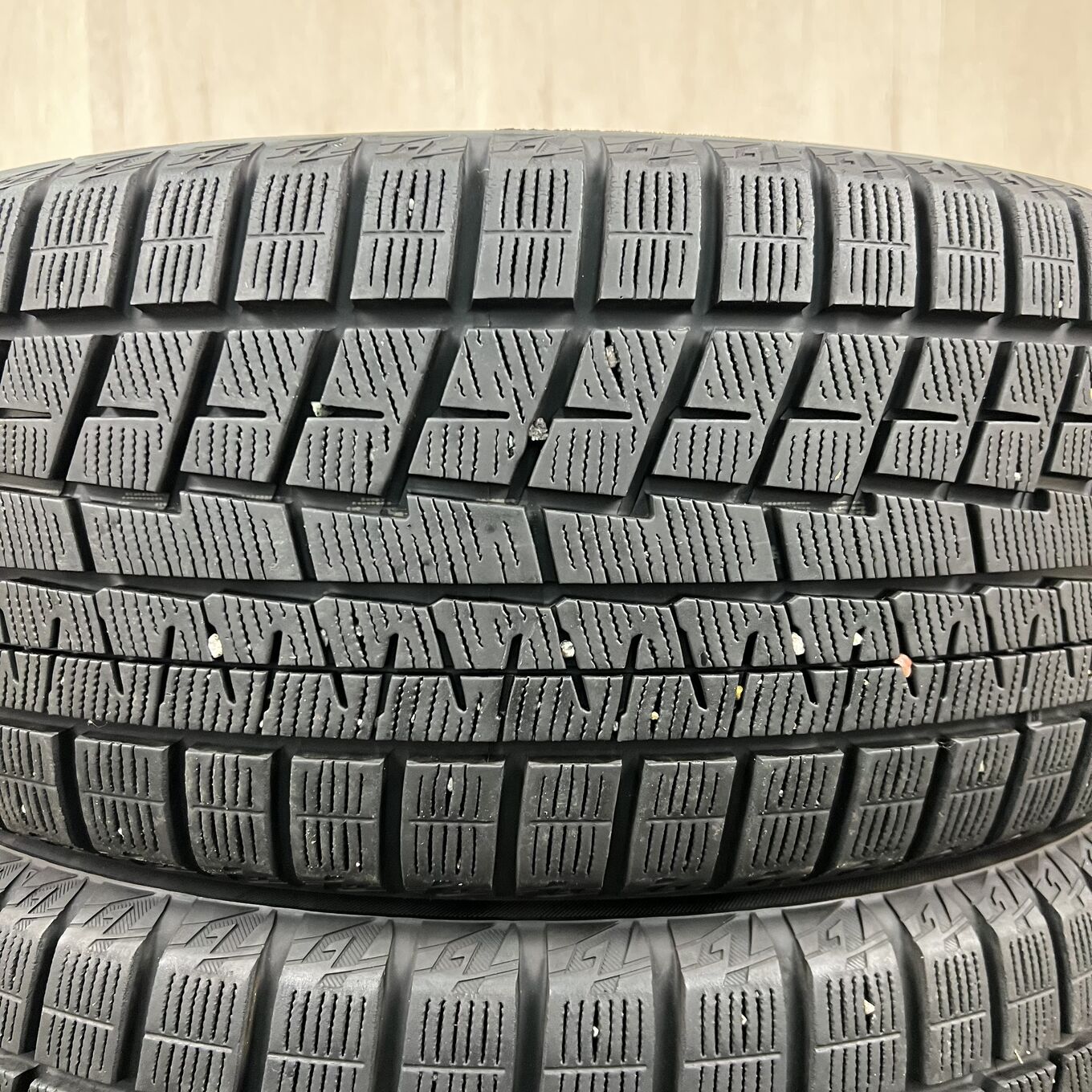 Yokohama ICE GUARD IG70 225/40 R18, фото 2