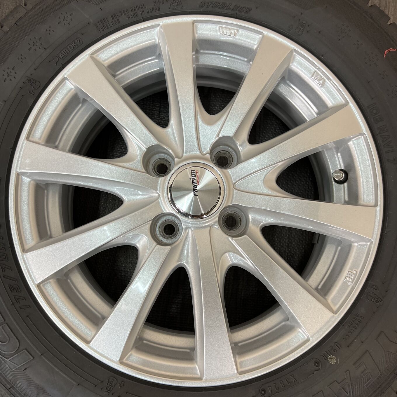 Goodyear RAVRION RS01 175/70 R14, фото 5