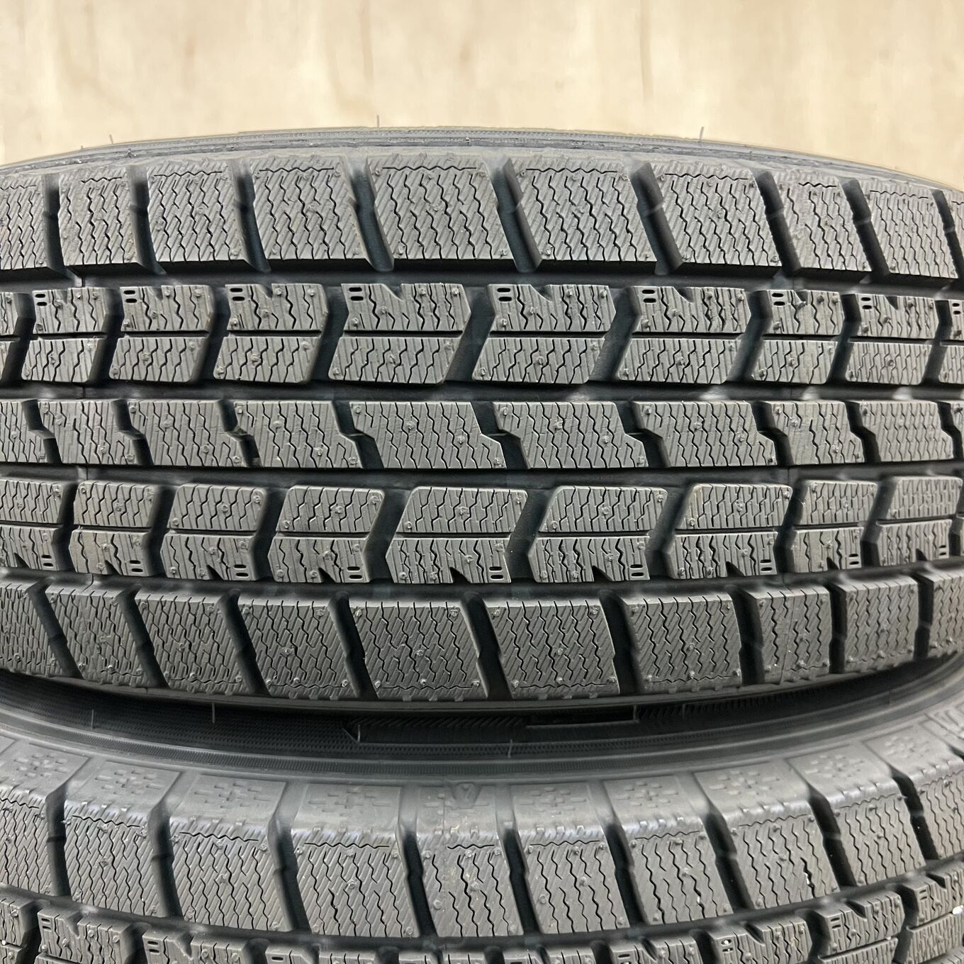 Goodyear ICE NAVI 7 175/70 R14, фото 2