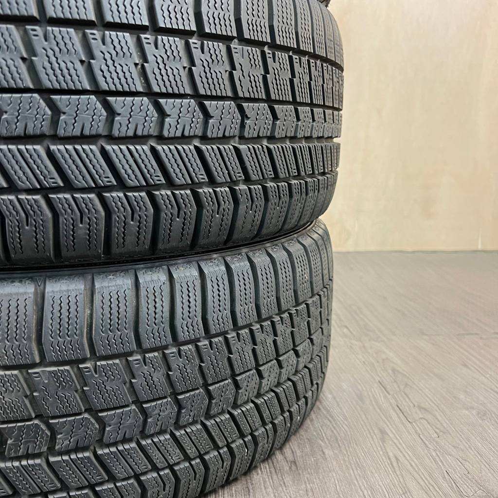 Goodyear ICE NAVI 8 225/40 R18, фото 5