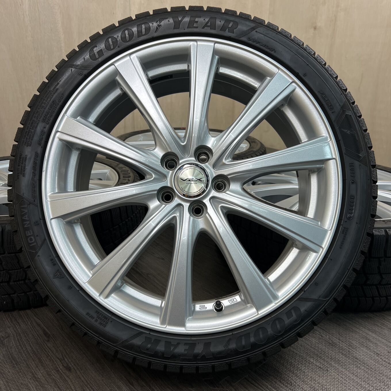 Goodyear STYLISH LINE 225/40 R18, фото 2