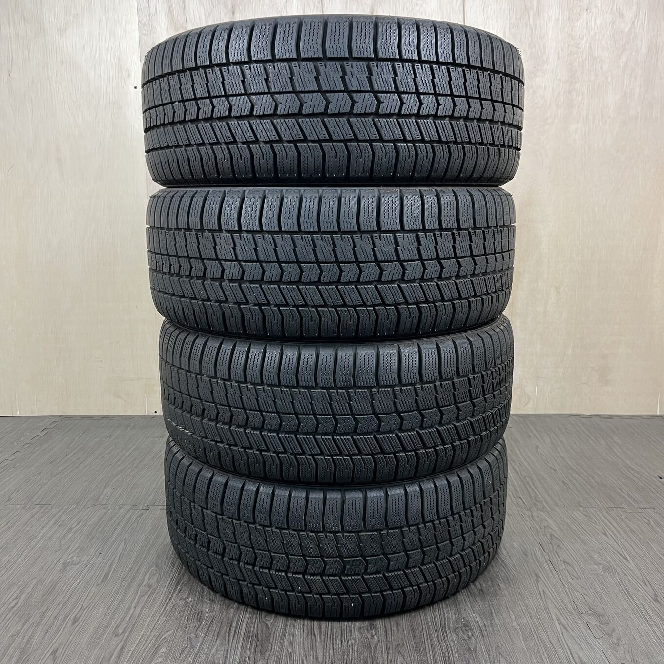 Goodyear STYLISH LINE 225/40 R18, фото 4