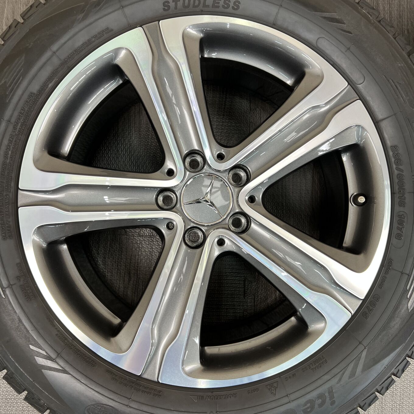 Yokohama GLC X253/C253 235/60 R18, фото 2