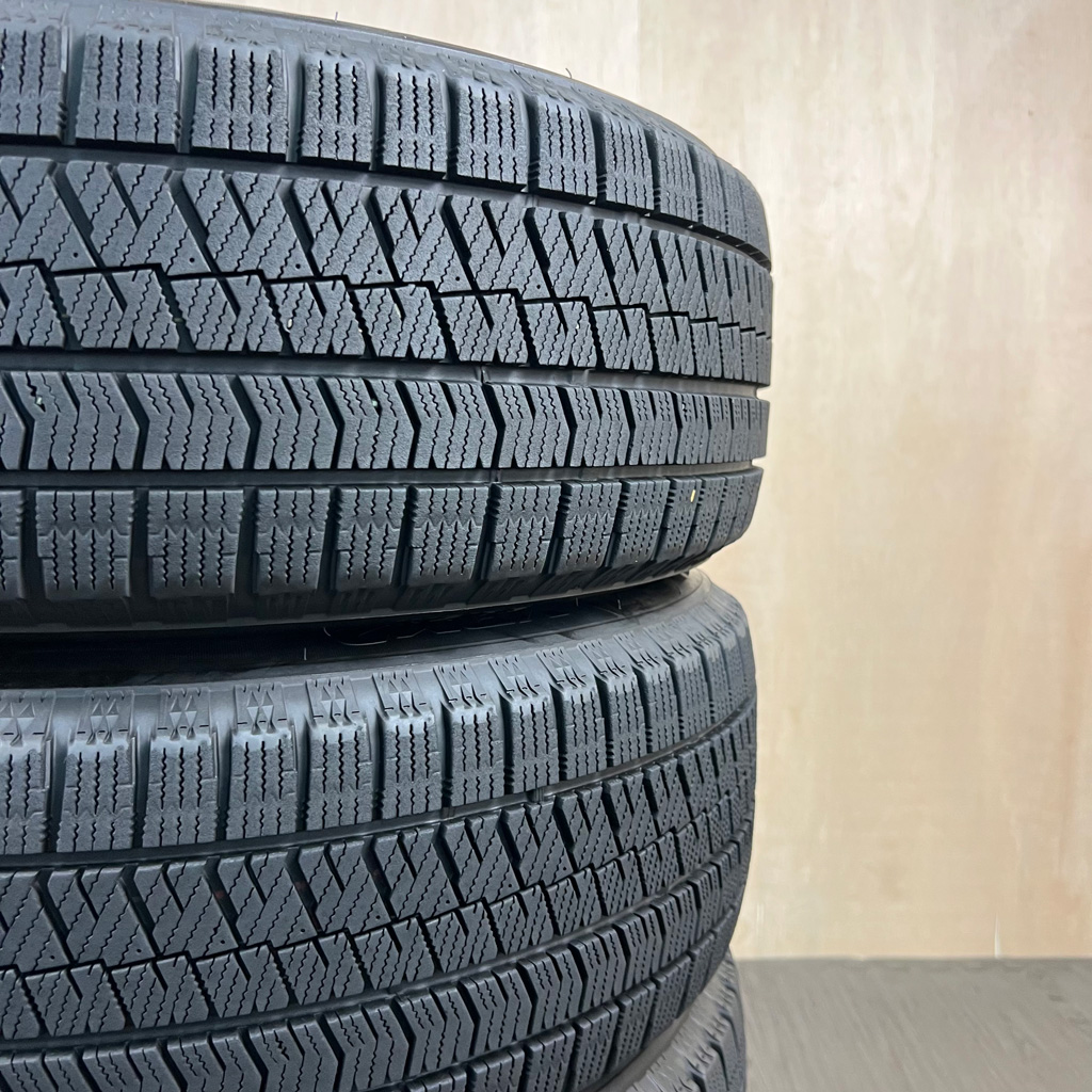 Bridgestone BLIZZAK VRX2 225/60 R17, фото 4