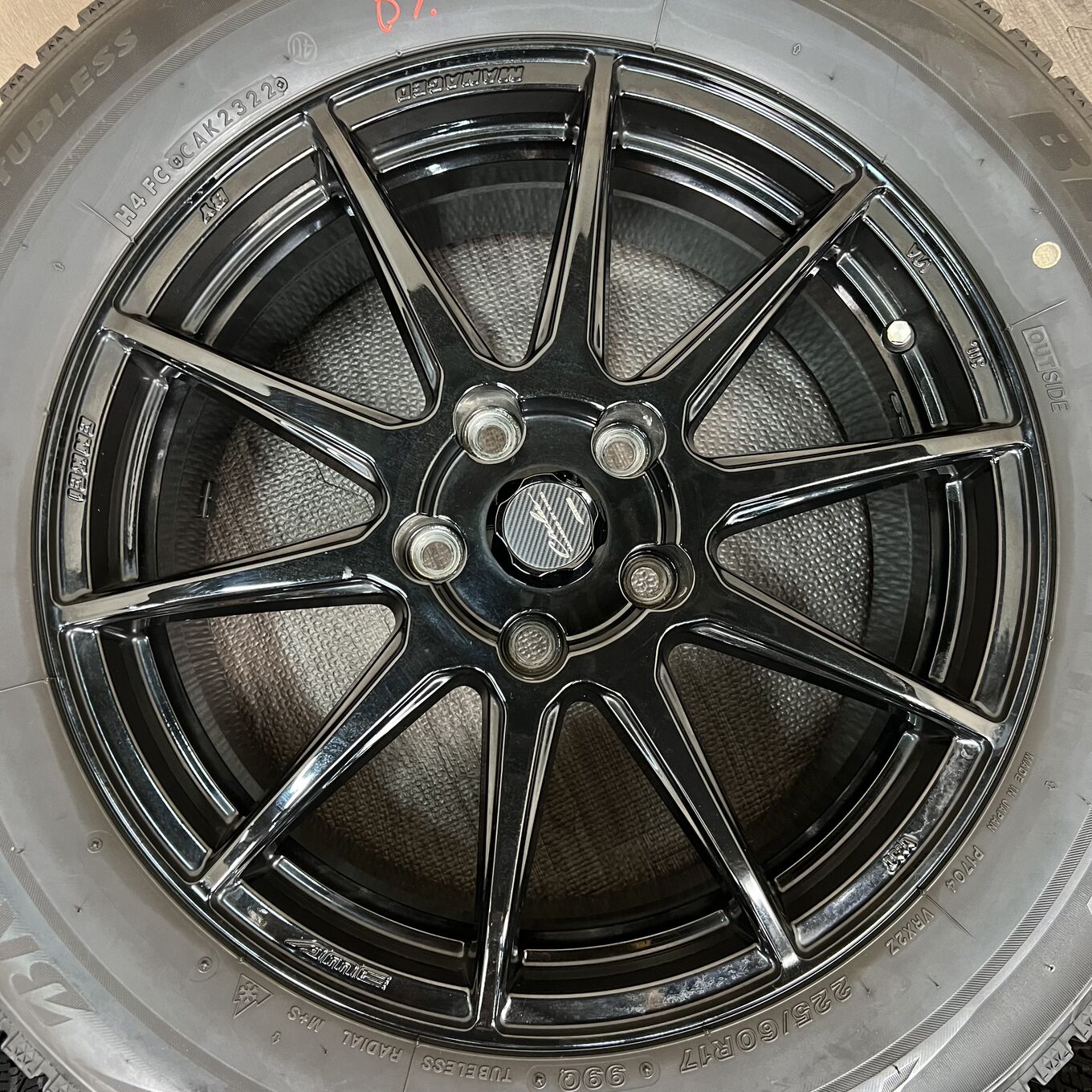 Bridgestone CIRCLAR C10R 225/60 R17, фото 5