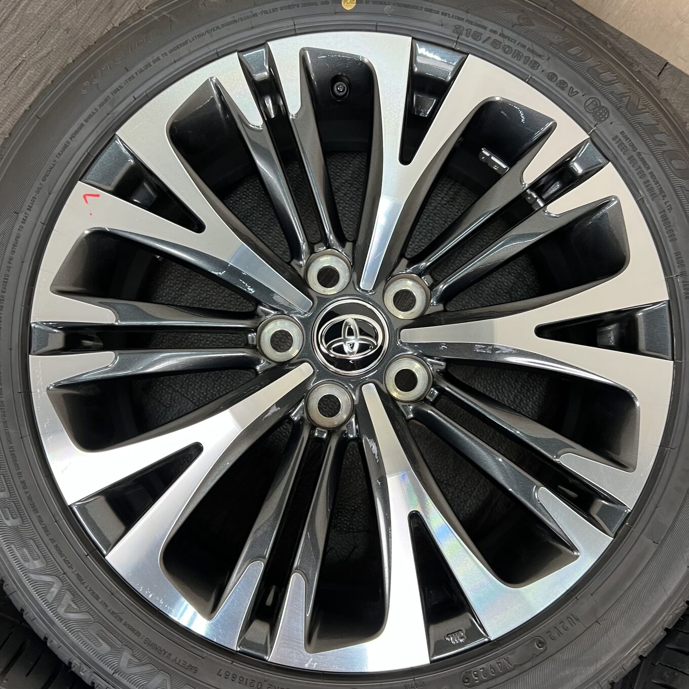 Dunlop YARIS CROSS 215/50 R18, фото 4