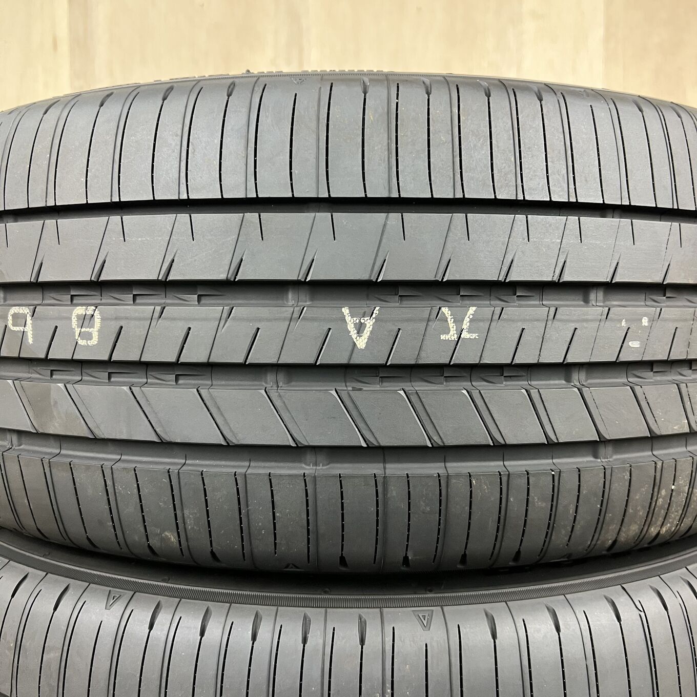 Dunlop SPORT MAXX O50 LUX 225/50 R18, фото 2