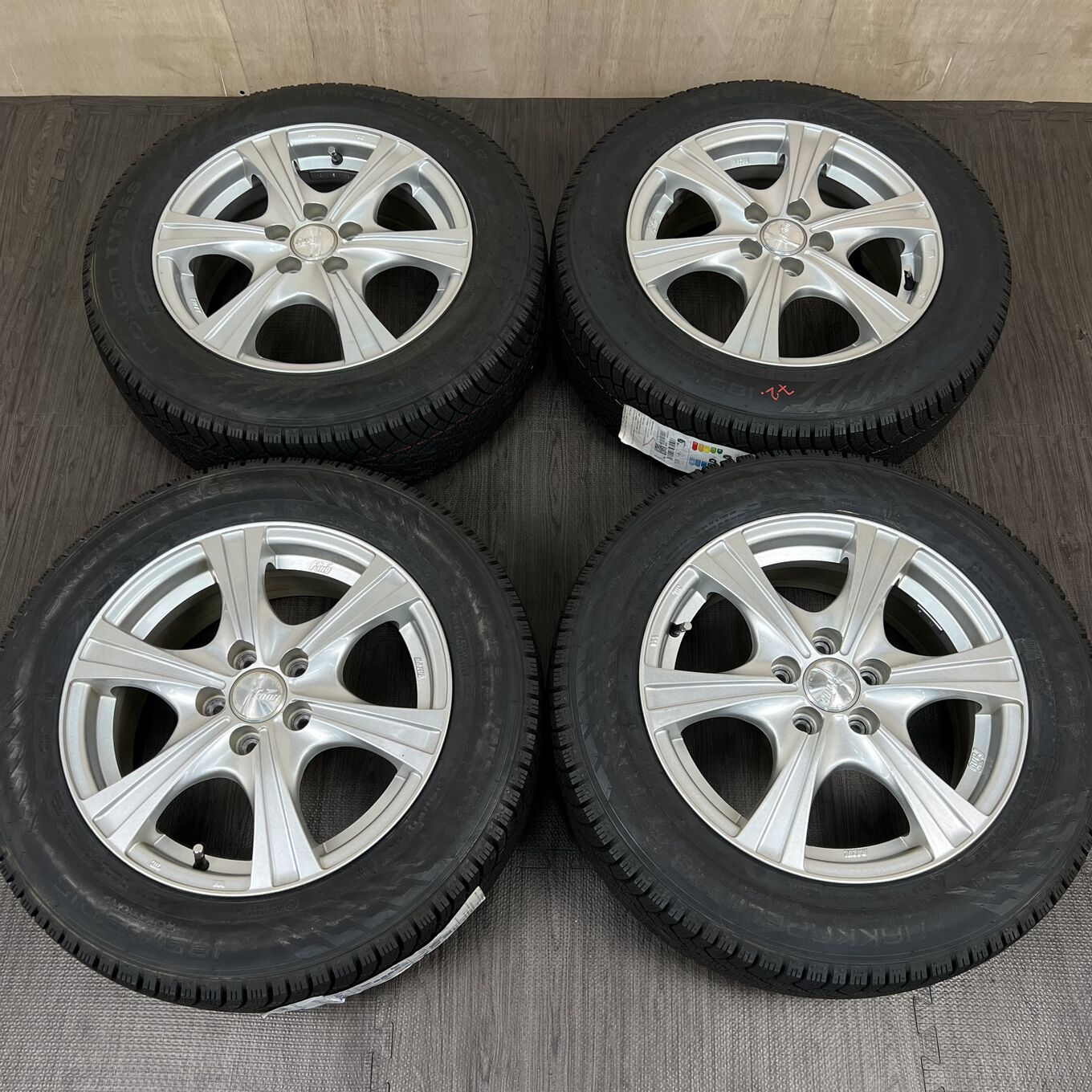 Nokian FANG 185/65 R15, фото 3