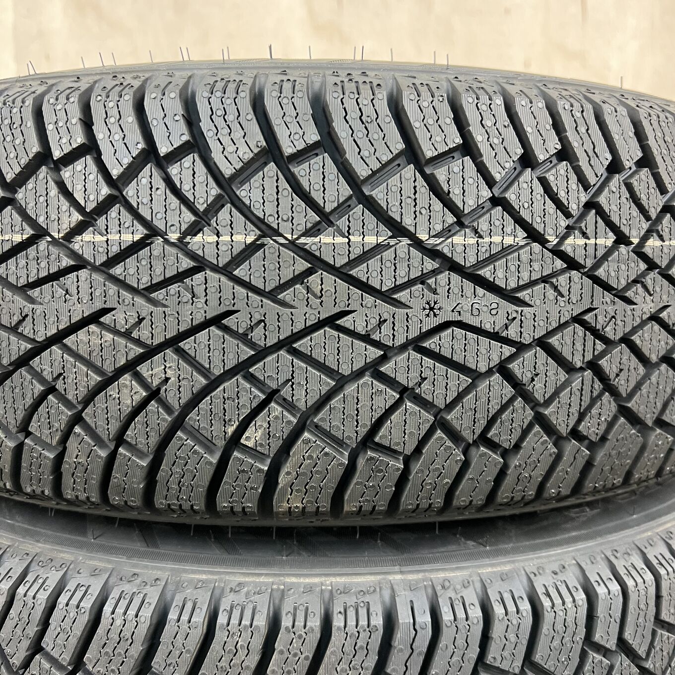Nokian FANG 185/65 R15, фото 5