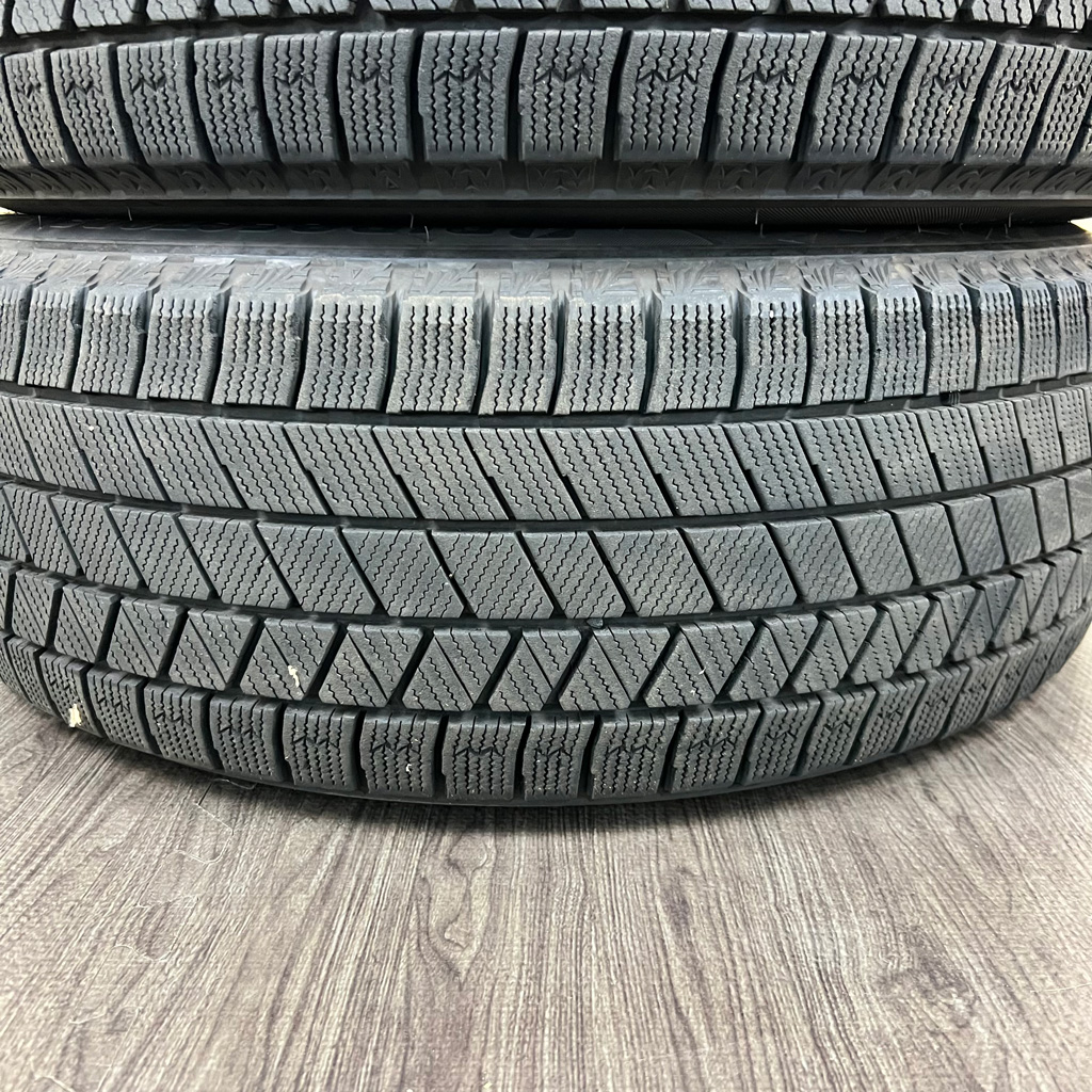 Bridgestone BLIZZAK VRX3 225/60 R17, фото 2