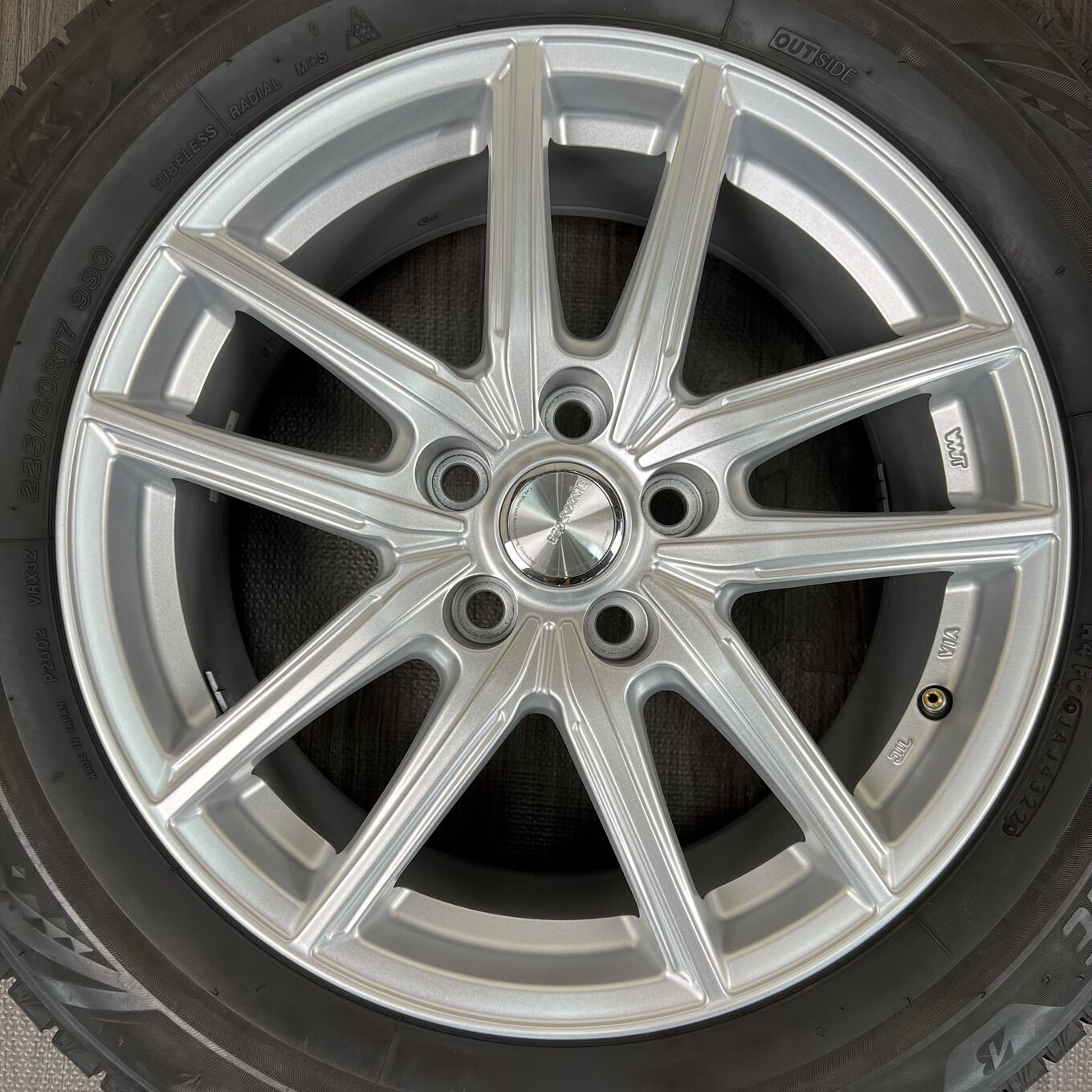 Bridgestone ECO FORME 225/60 R17, фото 2