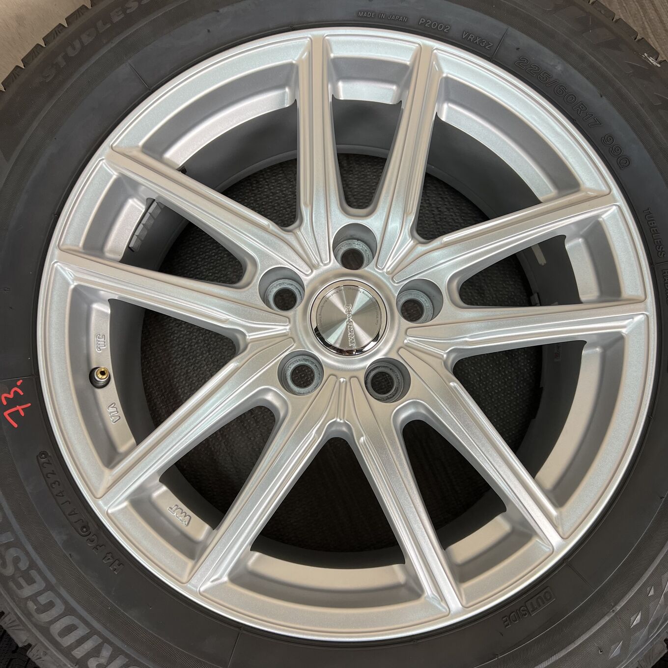 Bridgestone ECO FORME 225/60 R17, фото 5