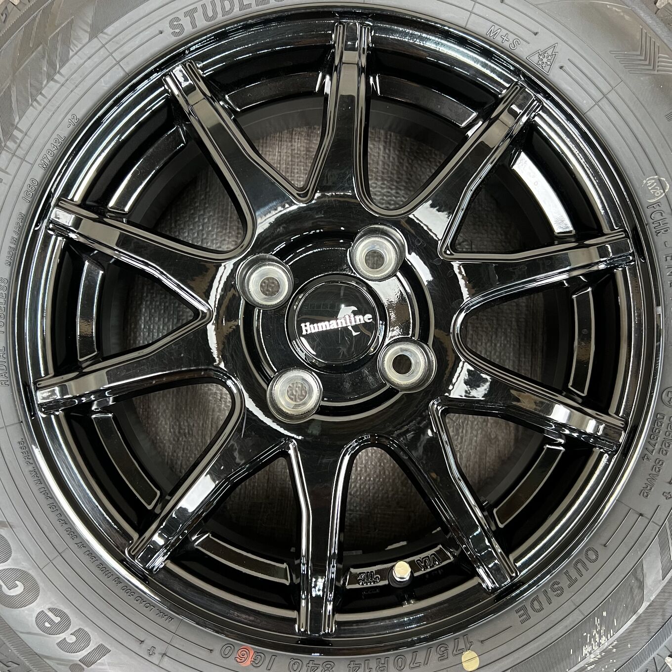 Yokohama ICE GUARD IG60 175/70 R14, фото 2