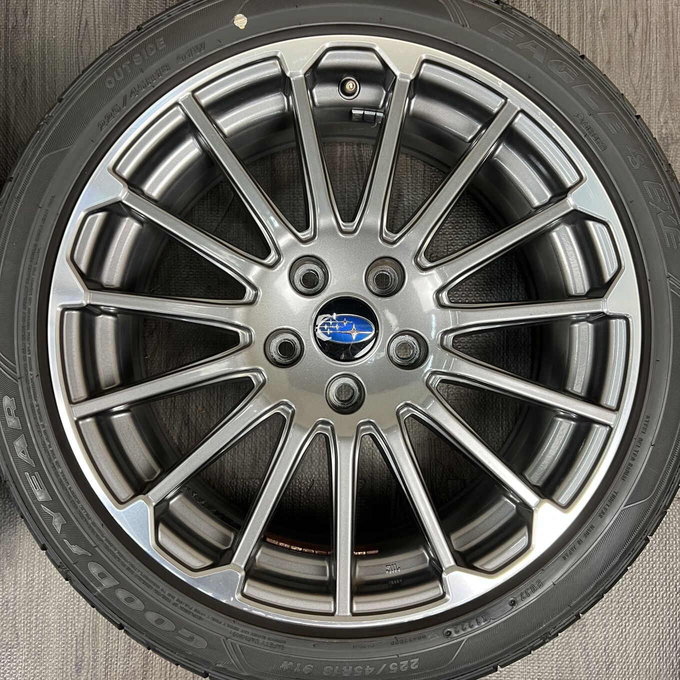 LEVORG STI R18 7.5J ET55 5x114.3, фото 3