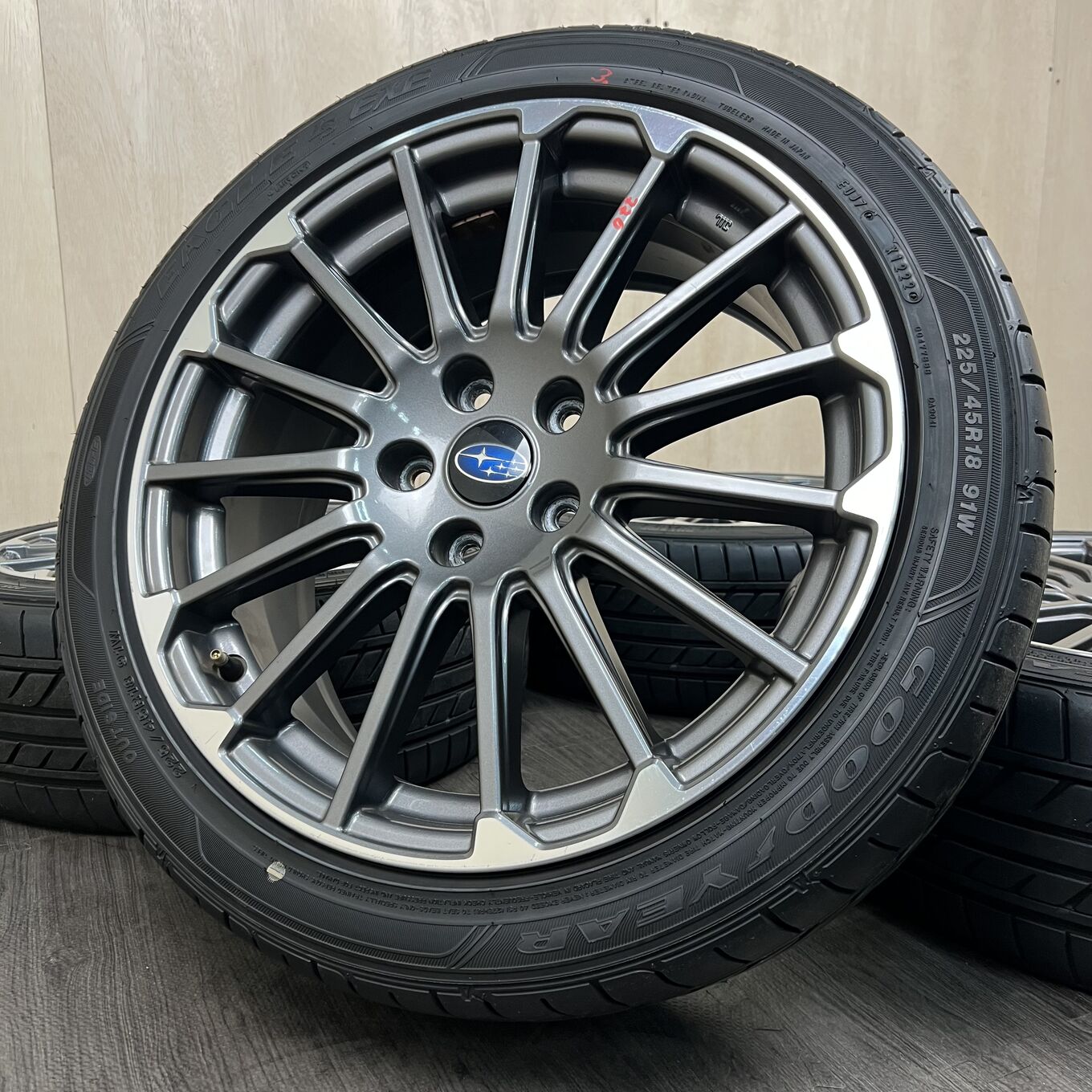 R18 7.5J ET55 5x114.3 LEVORG STI — 39 400 ¥/комплект