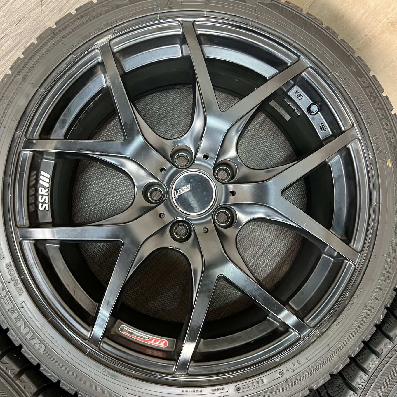 Dunlop FFT 225/45 R18, фото 4