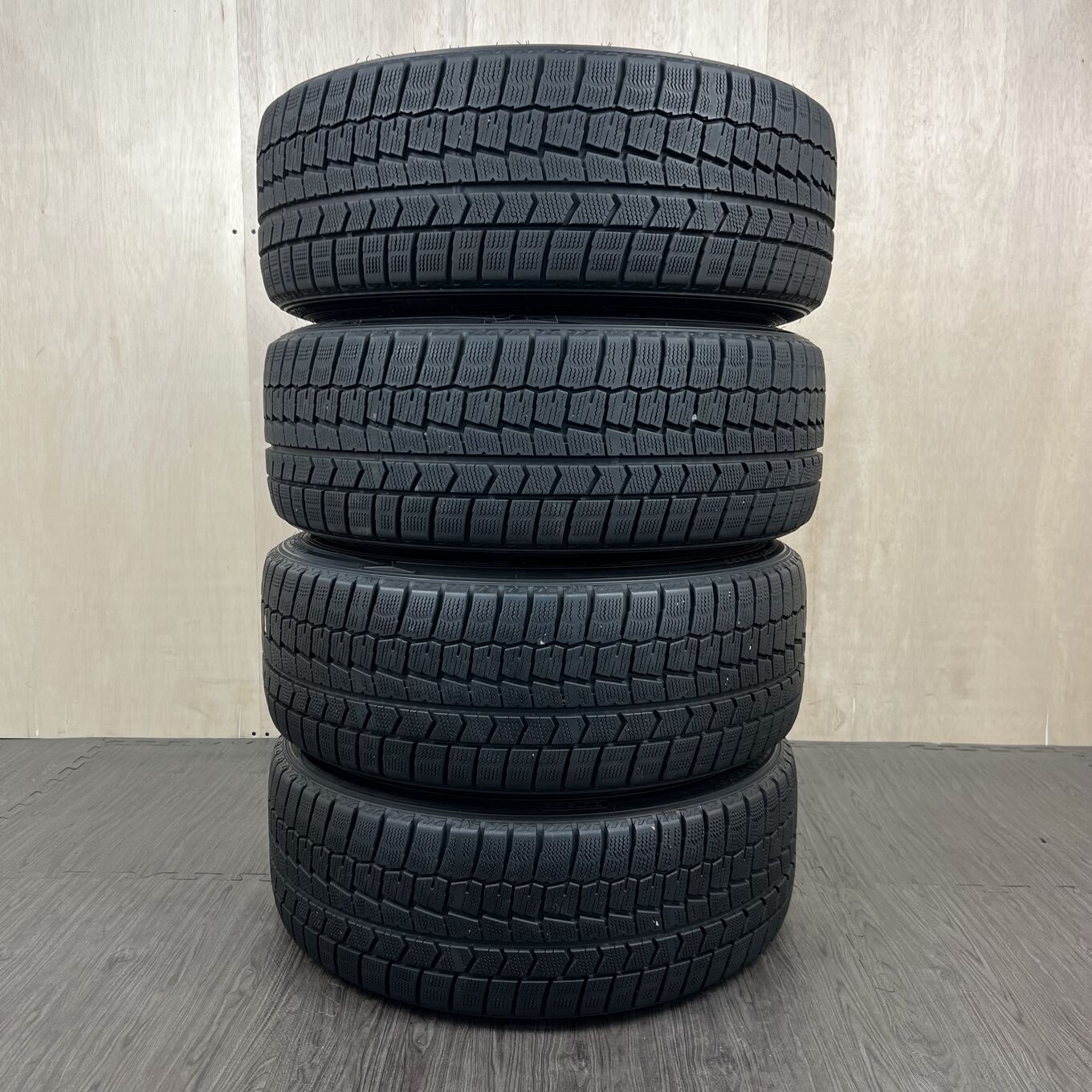 225/45 R18 Dunlop WINTER MAXX WM02 — 11 800 ¥/комплект