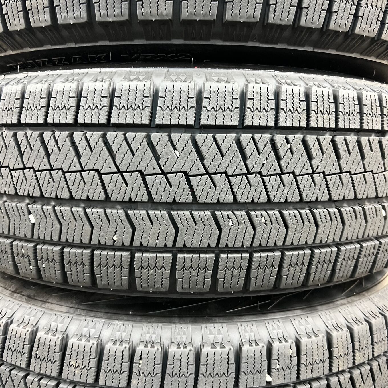 Bridgestone BLIZZAK VRX2 195/65 R15, фото 3