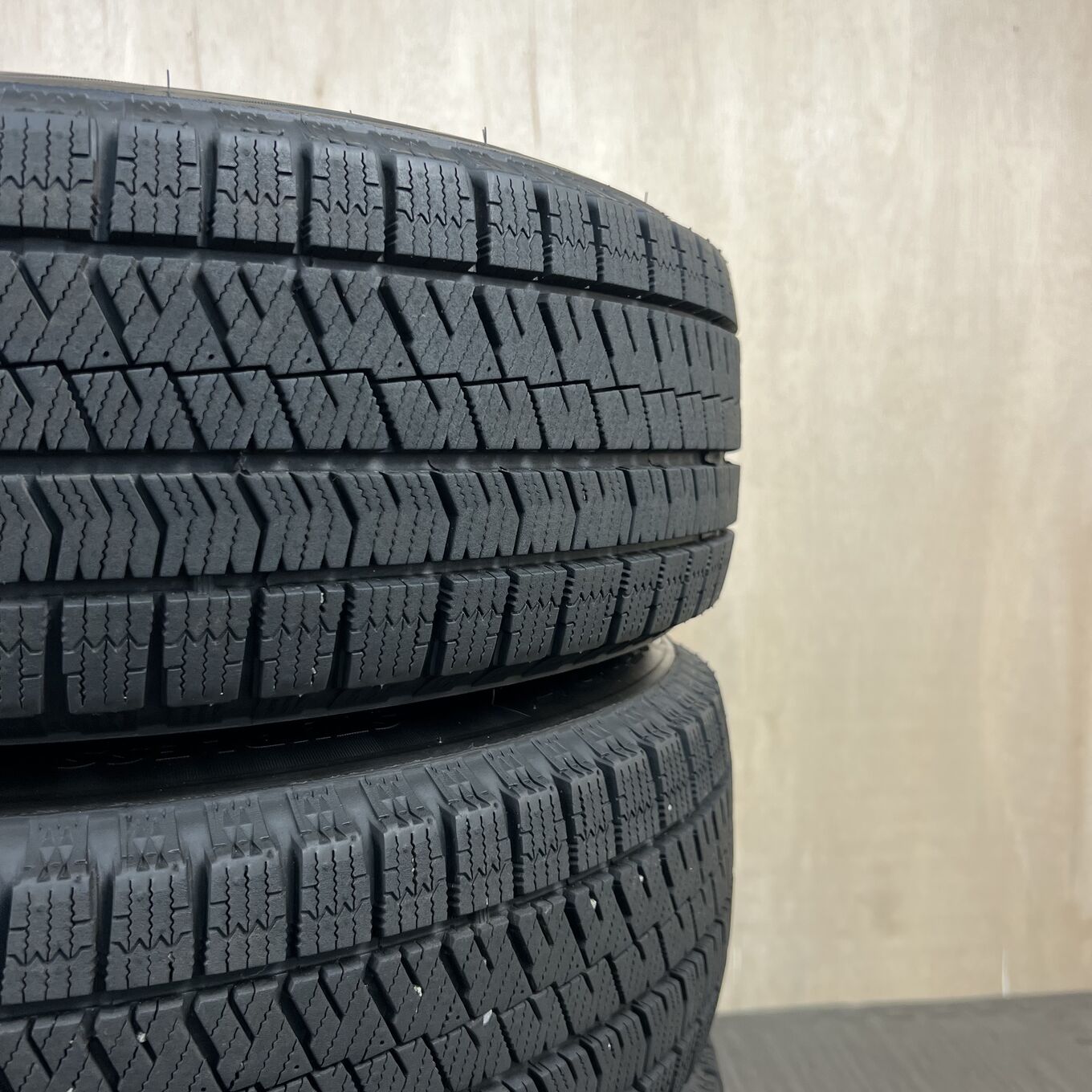 Bridgestone BLIZZAK VRX2 195/65 R15, фото 6