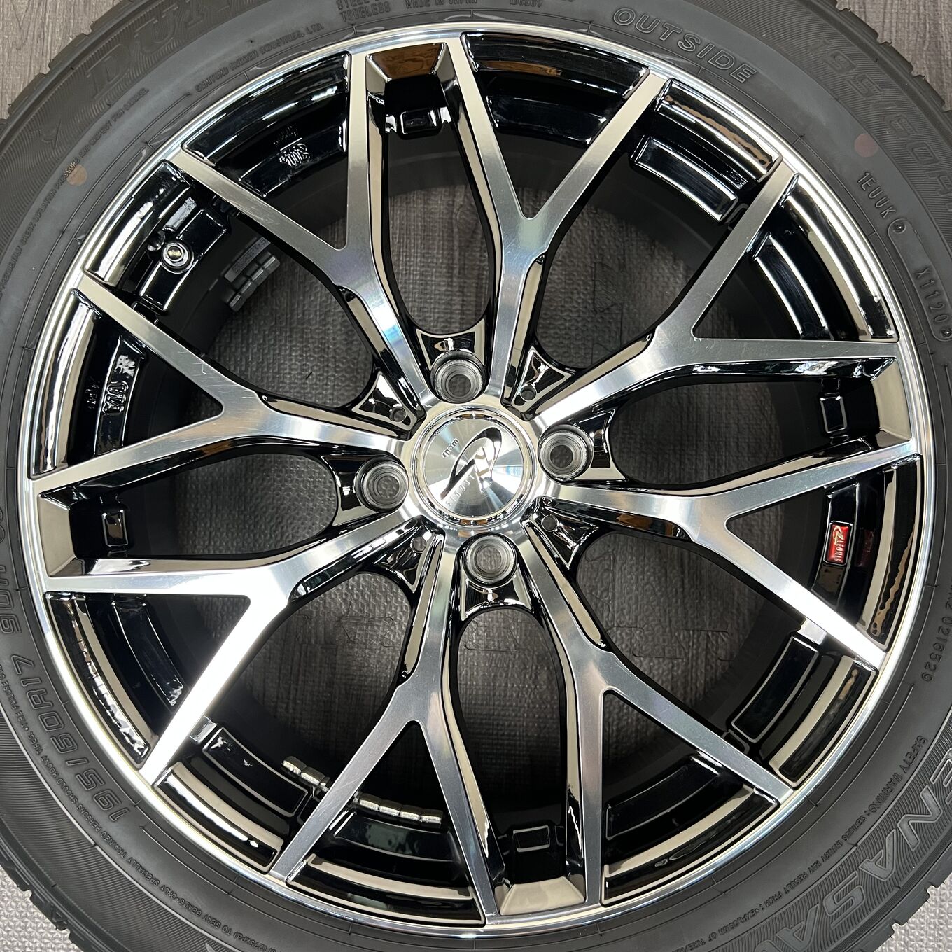 Dunlop LEONIS MX 195/60 R17, фото 2