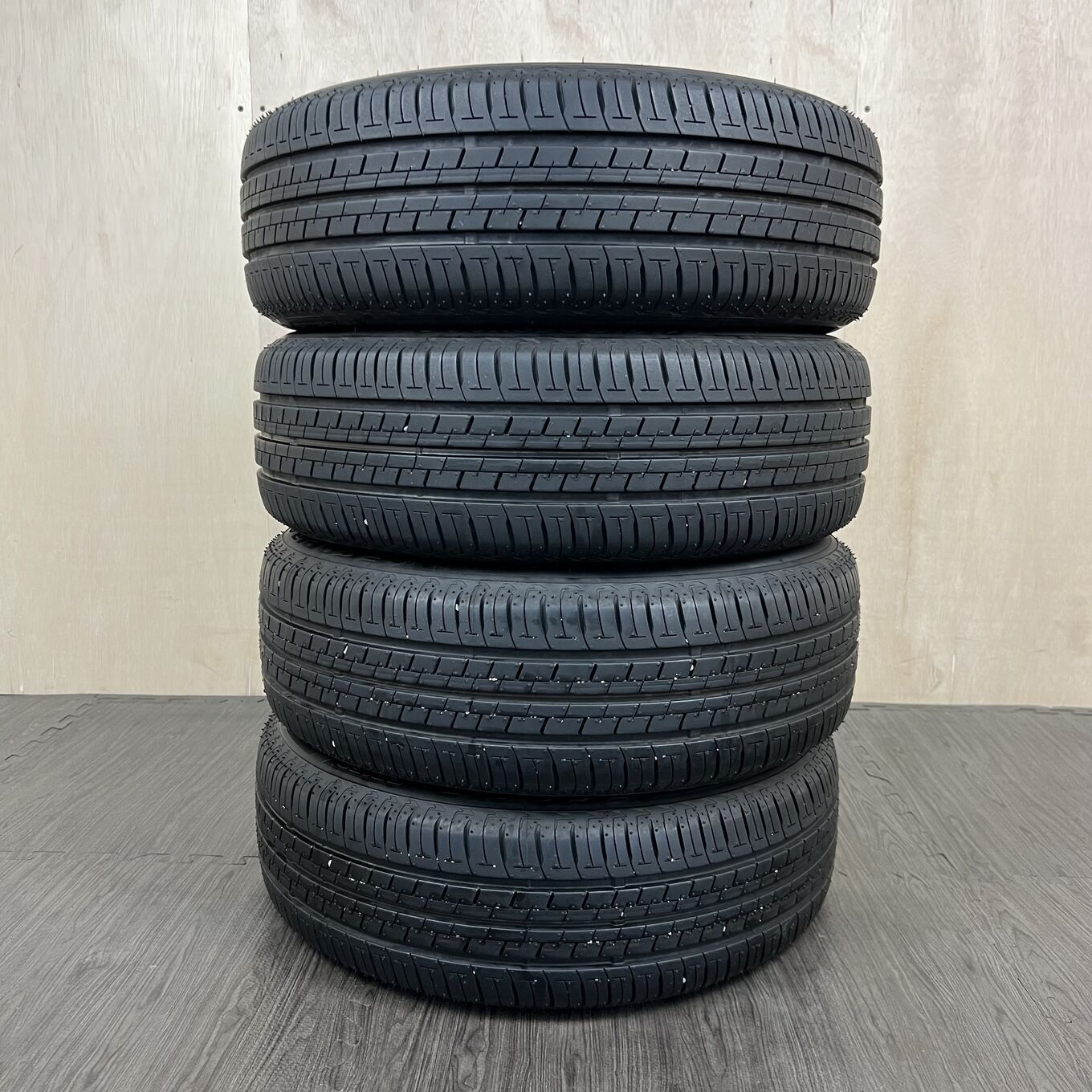 185/55 R16 Bridgestone ECOPIA EP150 — 27 200 ¥/комплект