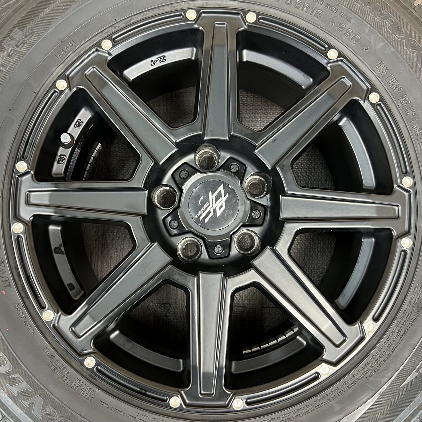 Dunlop WINTERMAXX SJ8 215/65 R16, фото 3