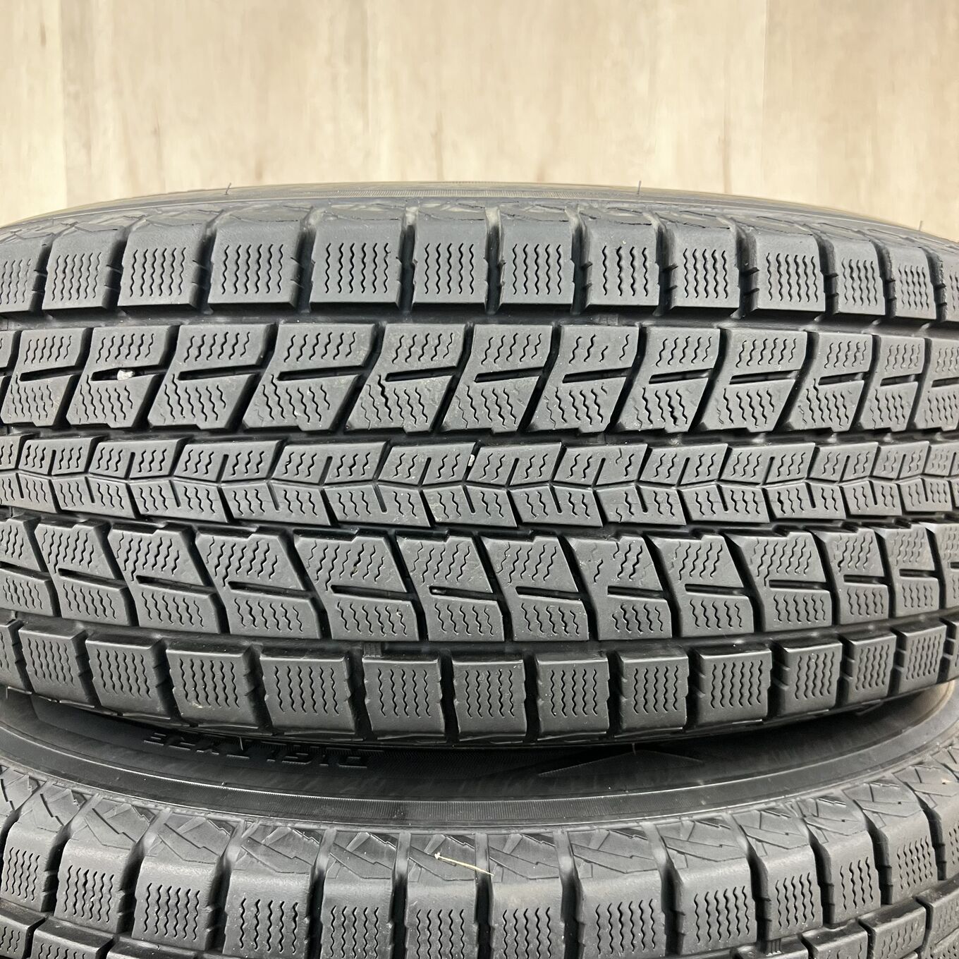 Dunlop WINTER MAXX SJ8 215/65 R16, фото 2