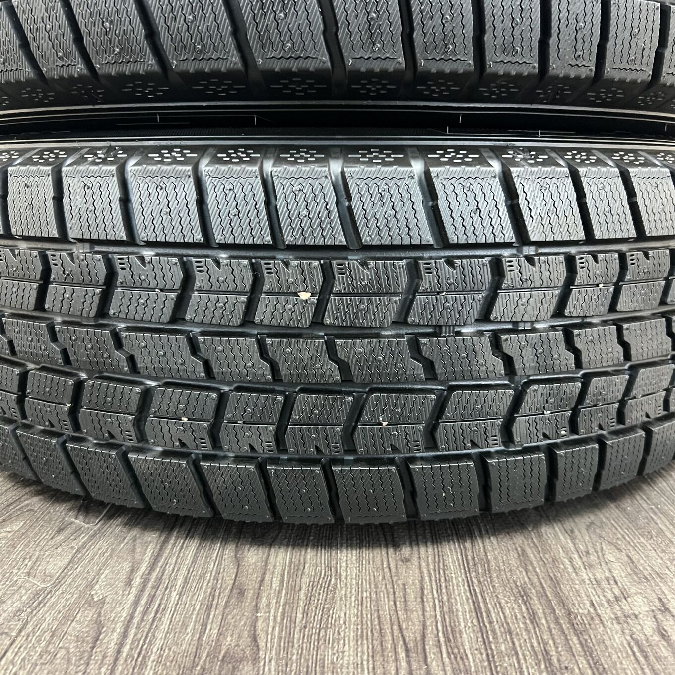 Goodyear ICE NAVI 7 215/65 R16, фото 5