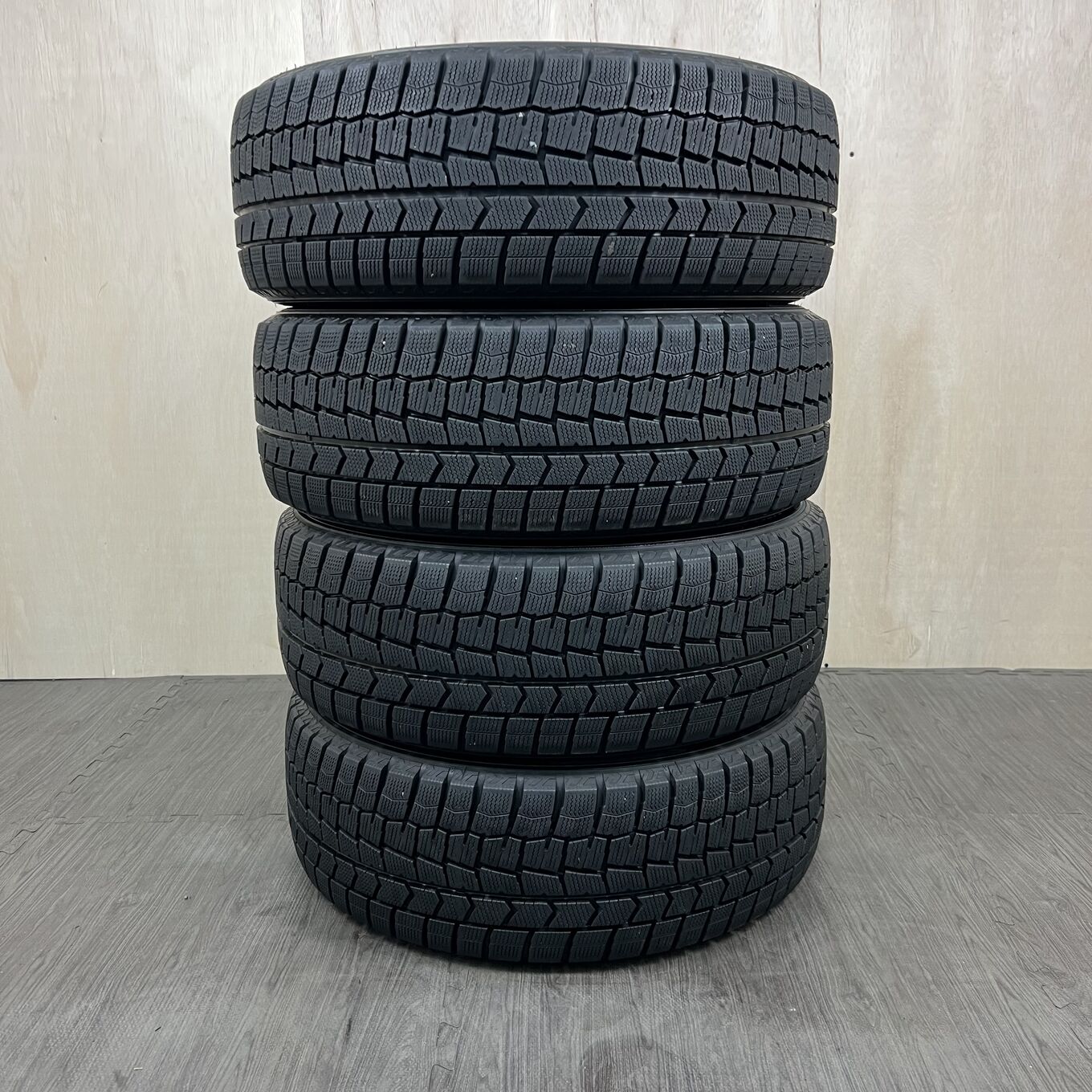 215/55 R17 Dunlop WINTER MAXX WM02 — 17 000 ¥/комплект