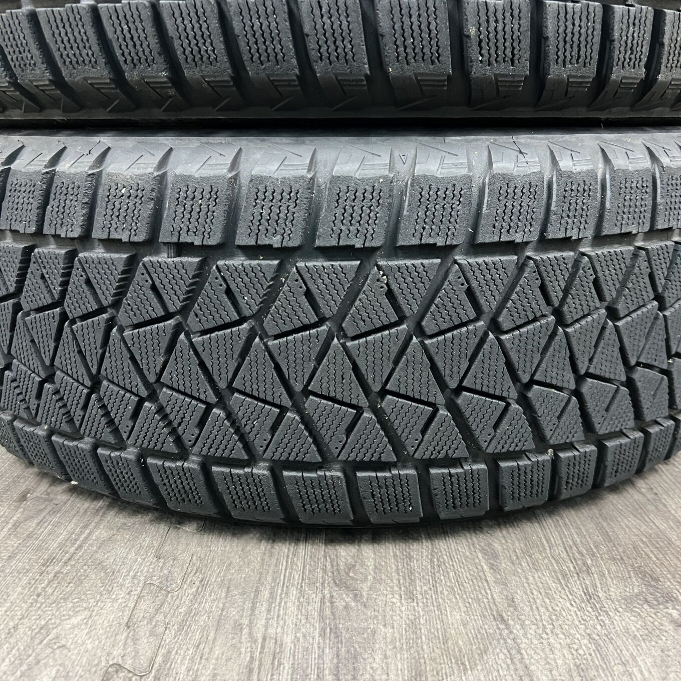 Bridgestone 225/55 R18, фото 5