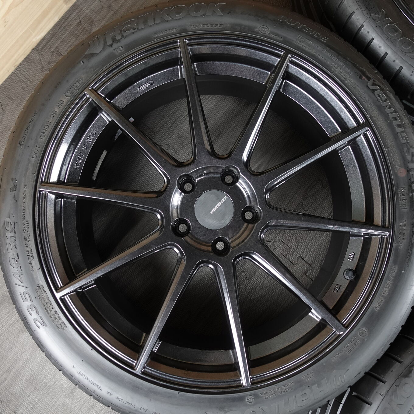 Bridgestone POTENZA SW010 R19 8J ET38 5x114.3, фото 3